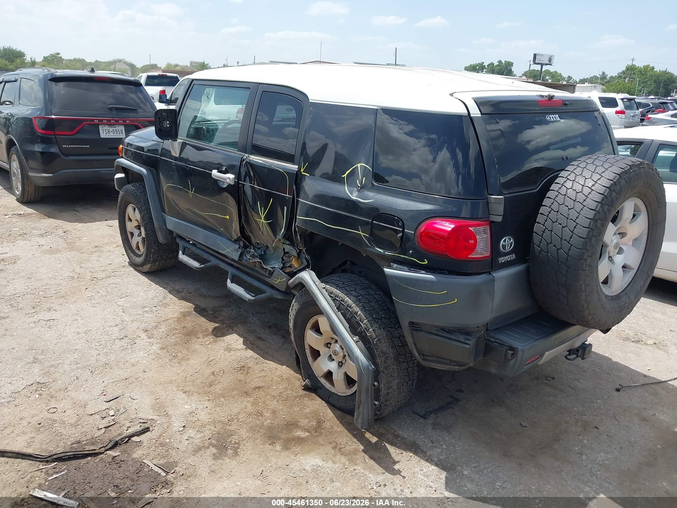 2007 Toyota Fj Cruiser   Черный vin: JTEBU11F470014575