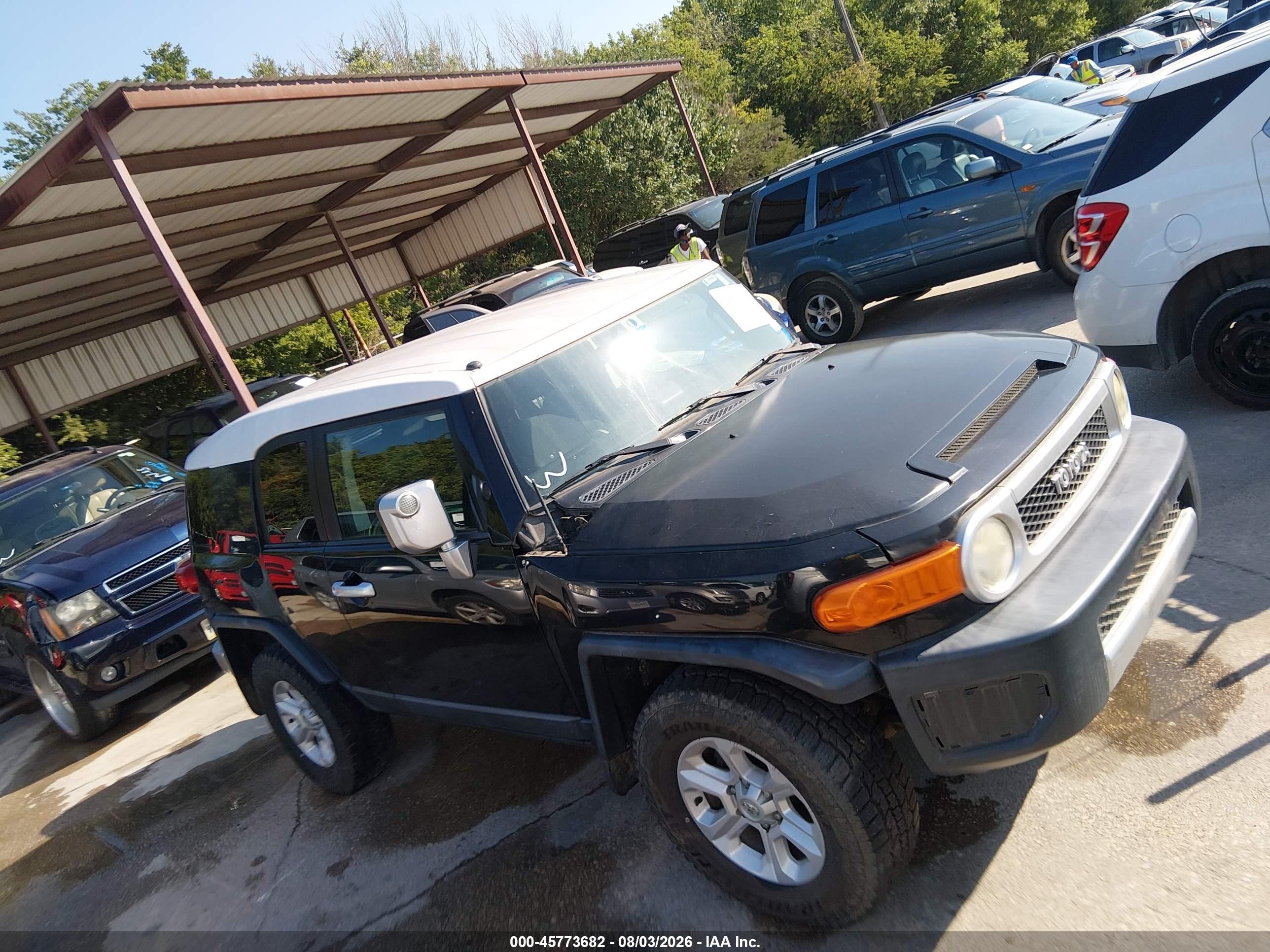 2007 Toyota Fj Cruiser   Black vin: JTEBU11F470098316