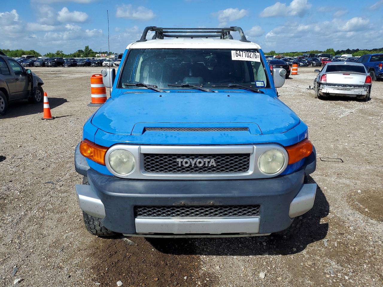 2008 Toyota Fj Cruiser Base Blue vin: JTEBU11F480105136