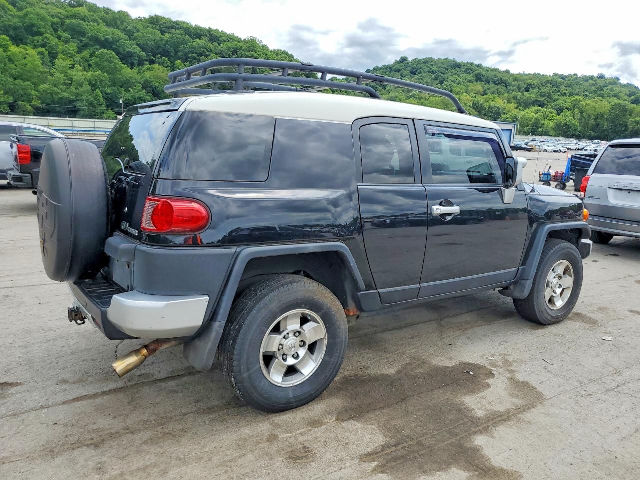 2008 Toyota Fj Cruiser Base Black vin: JTEBU11F48K014078