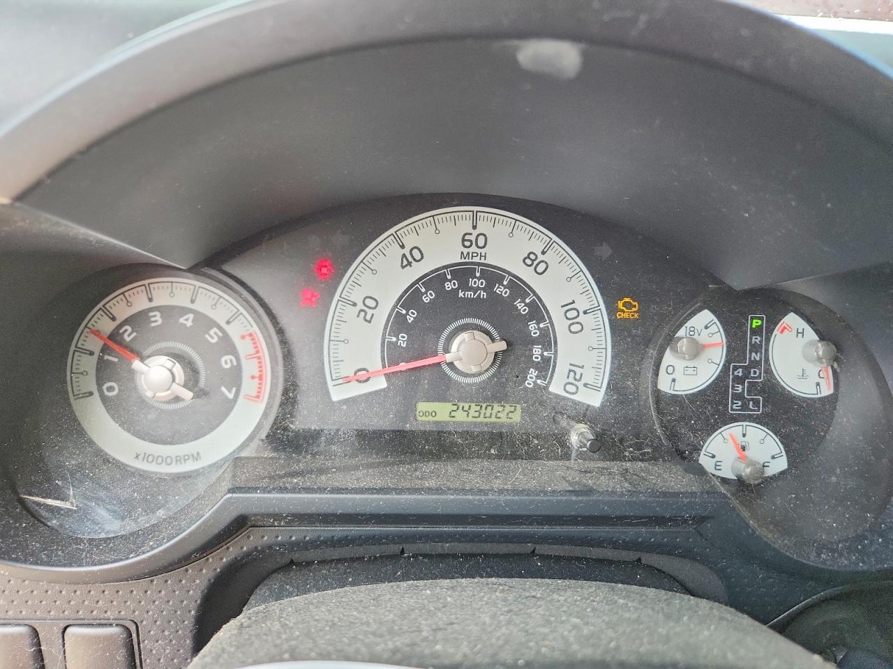 2007 Toyota Fj Cruiser Base Темно-бордовый vin: JTEBU11F570006484