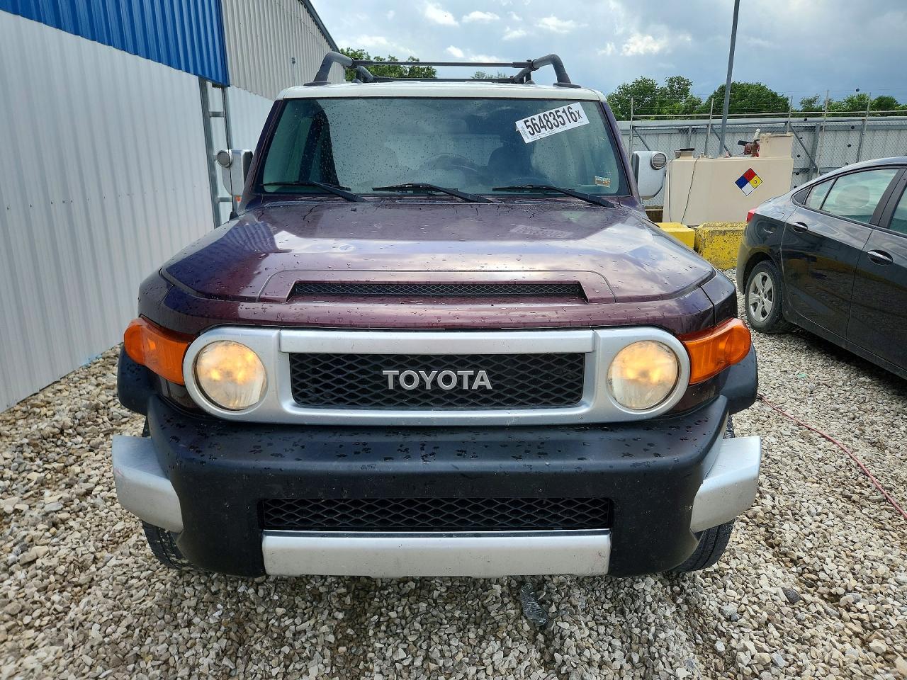 2007 Toyota Fj Cruiser Base Темно-бордовый vin: JTEBU11F570006484