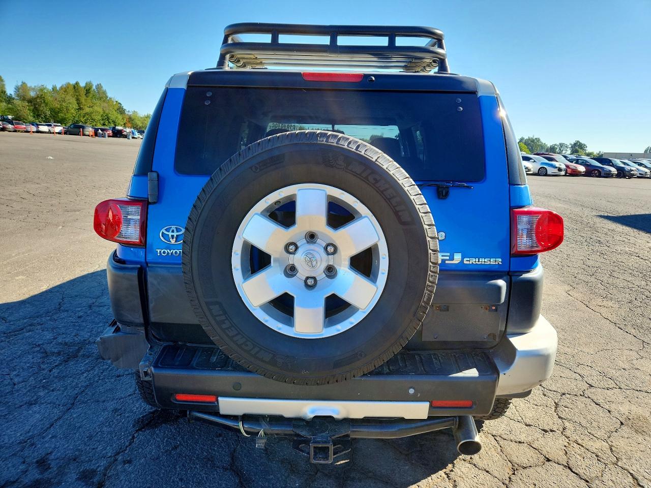 2007 Toyota Fj Cruiser Base Blue vin: JTEBU11F570017162