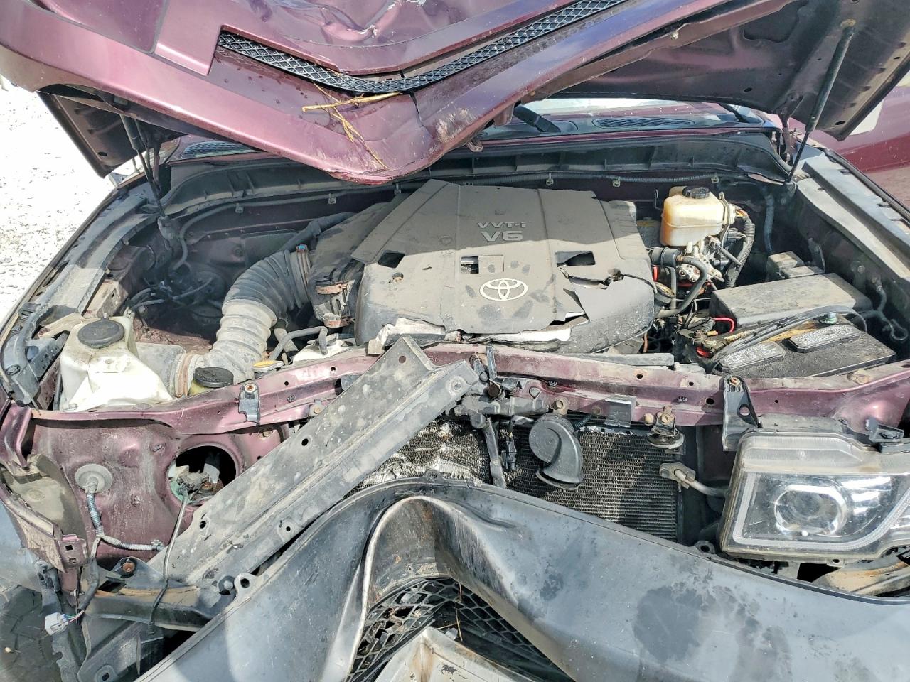2007 Toyota Fj Cruiser Base Maroon vin: JTEBU11F570058973