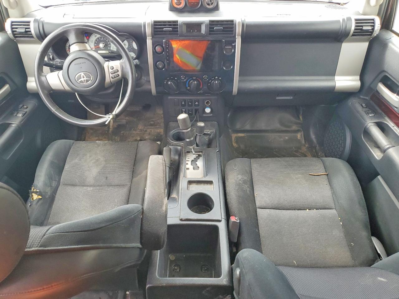 2007 Toyota Fj Cruiser Base Maroon vin: JTEBU11F570058973
