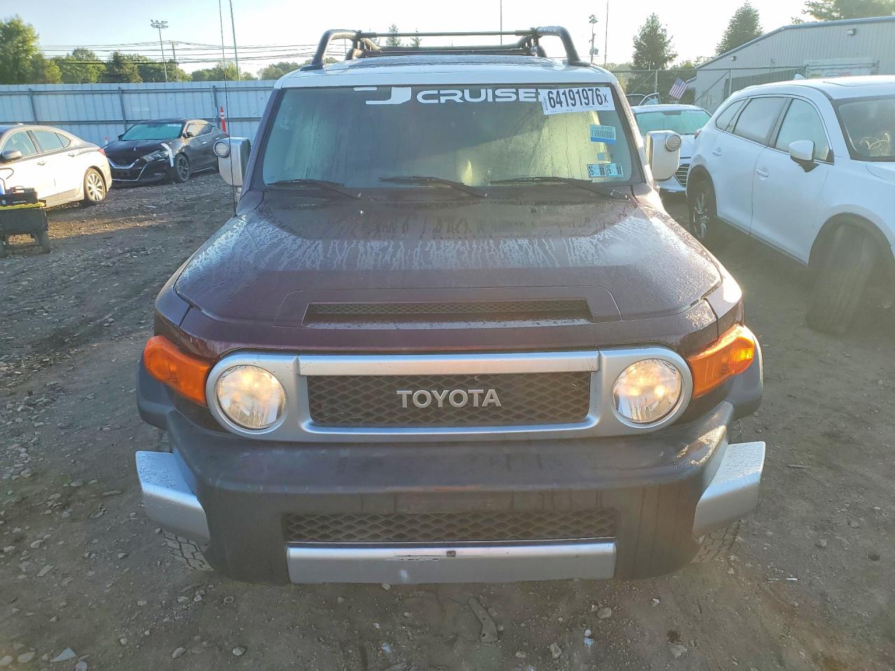 2007 Toyota Fj Cruiser Base Maroon vin: JTEBU11F570061209