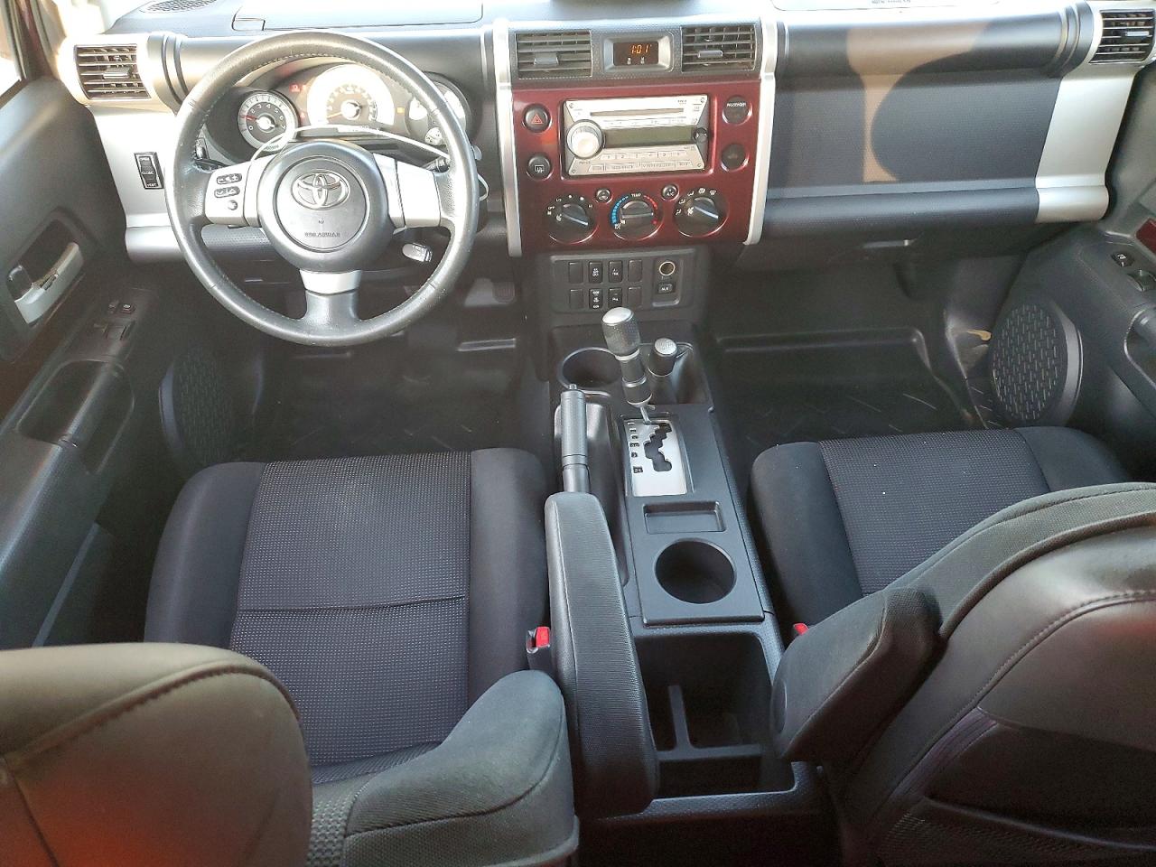 2007 Toyota Fj Cruiser Base Maroon vin: JTEBU11F570061209