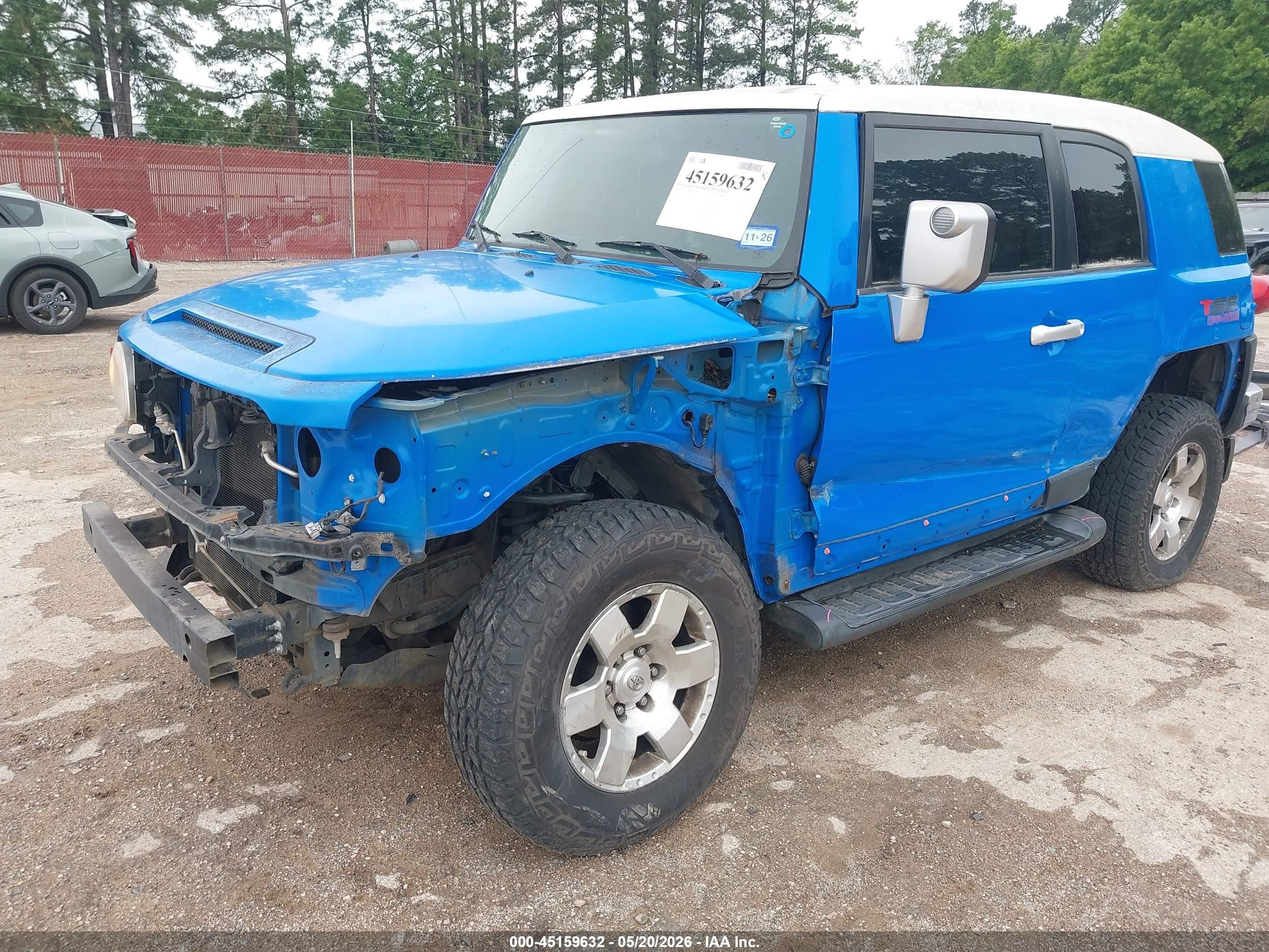 2007 Toyota Fj Cruiser   Blue vin: JTEBU11F570076664