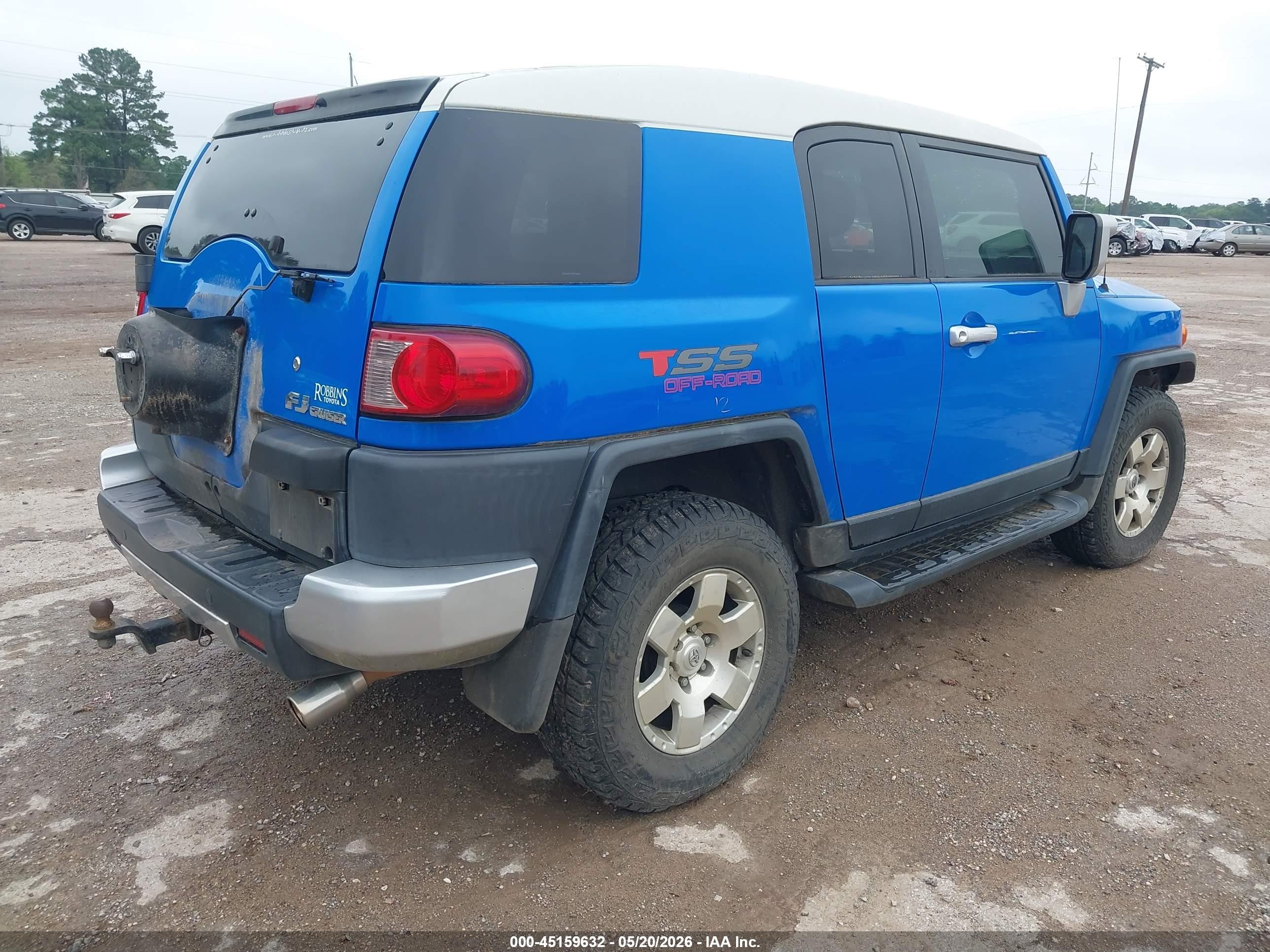 2007 Toyota Fj Cruiser   Blue vin: JTEBU11F570076664