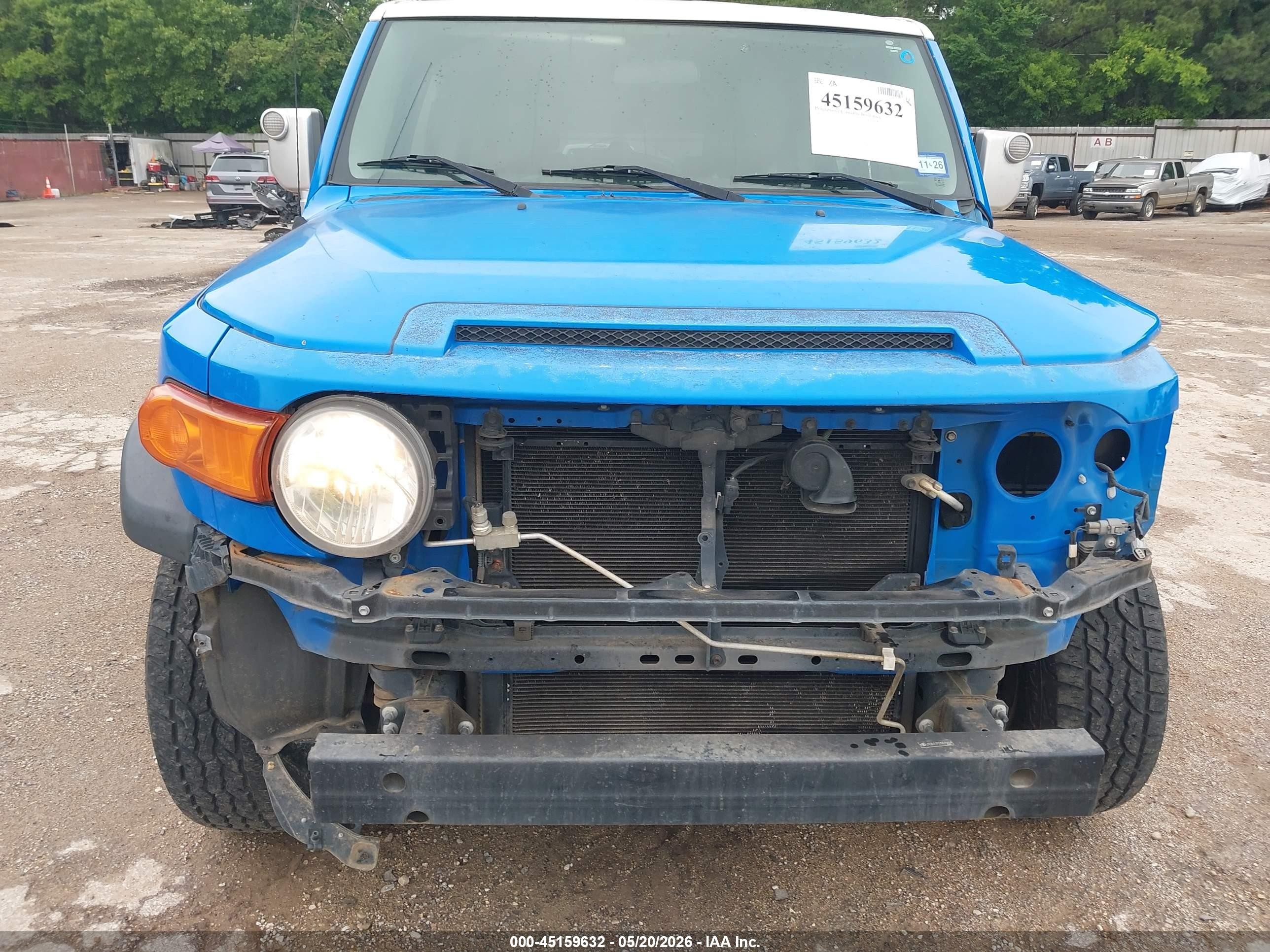 2007 Toyota Fj Cruiser   Blue vin: JTEBU11F570076664