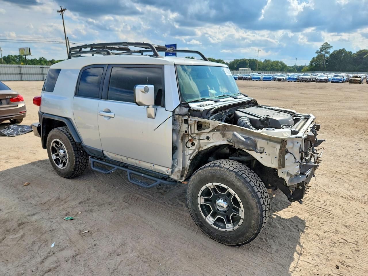 2007 Toyota Fj Cruiser Base Silver vin: JTEBU11F570092895