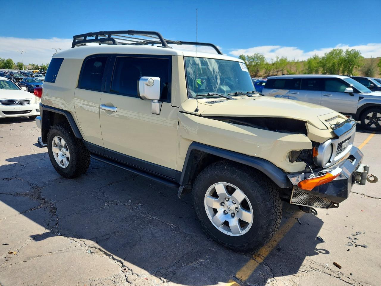 2008 Toyota Fj Cruiser Base Tan vin: JTEBU11F58K016194