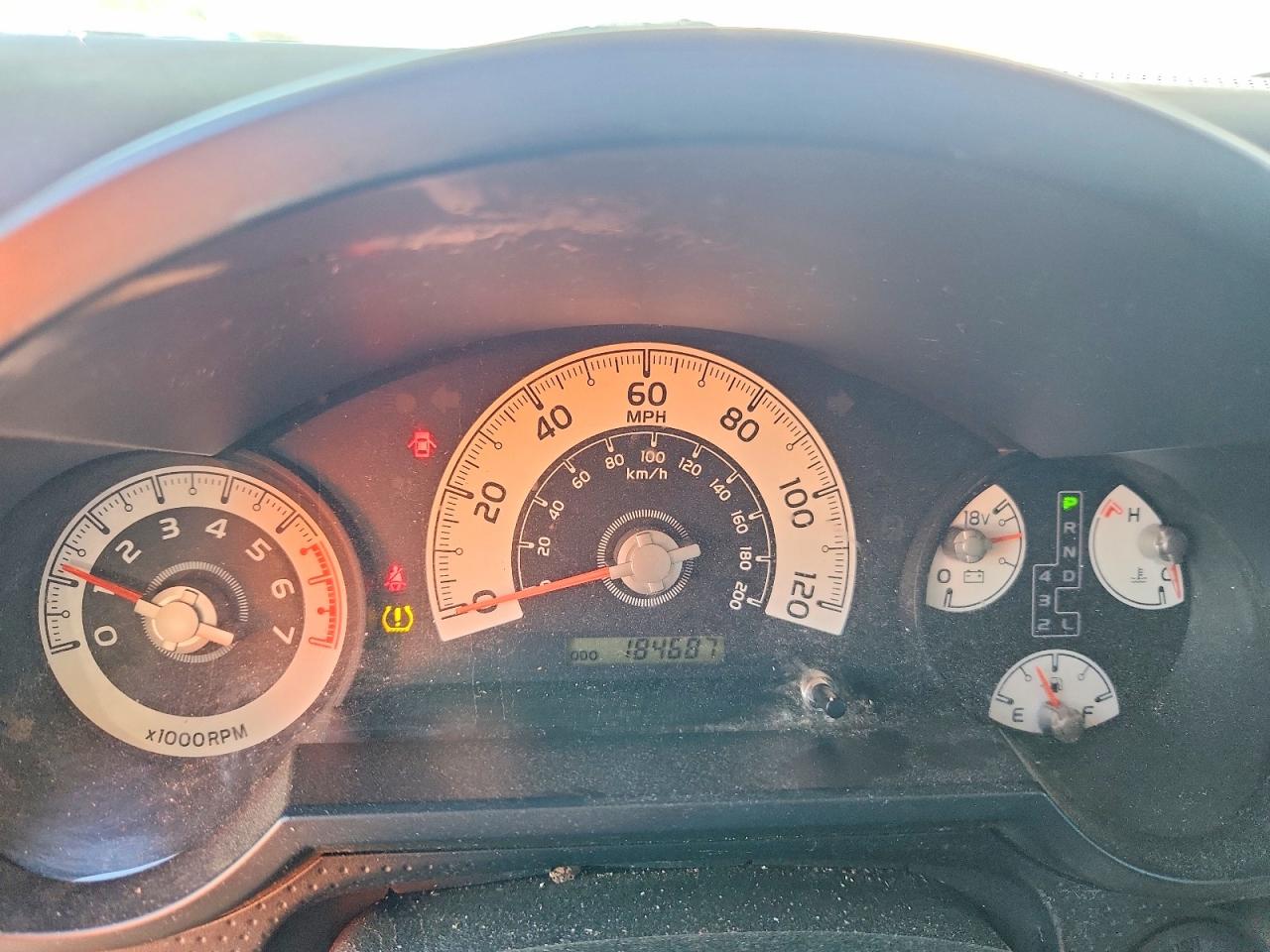 2008 Toyota Fj Cruiser Base Tan vin: JTEBU11F58K016194
