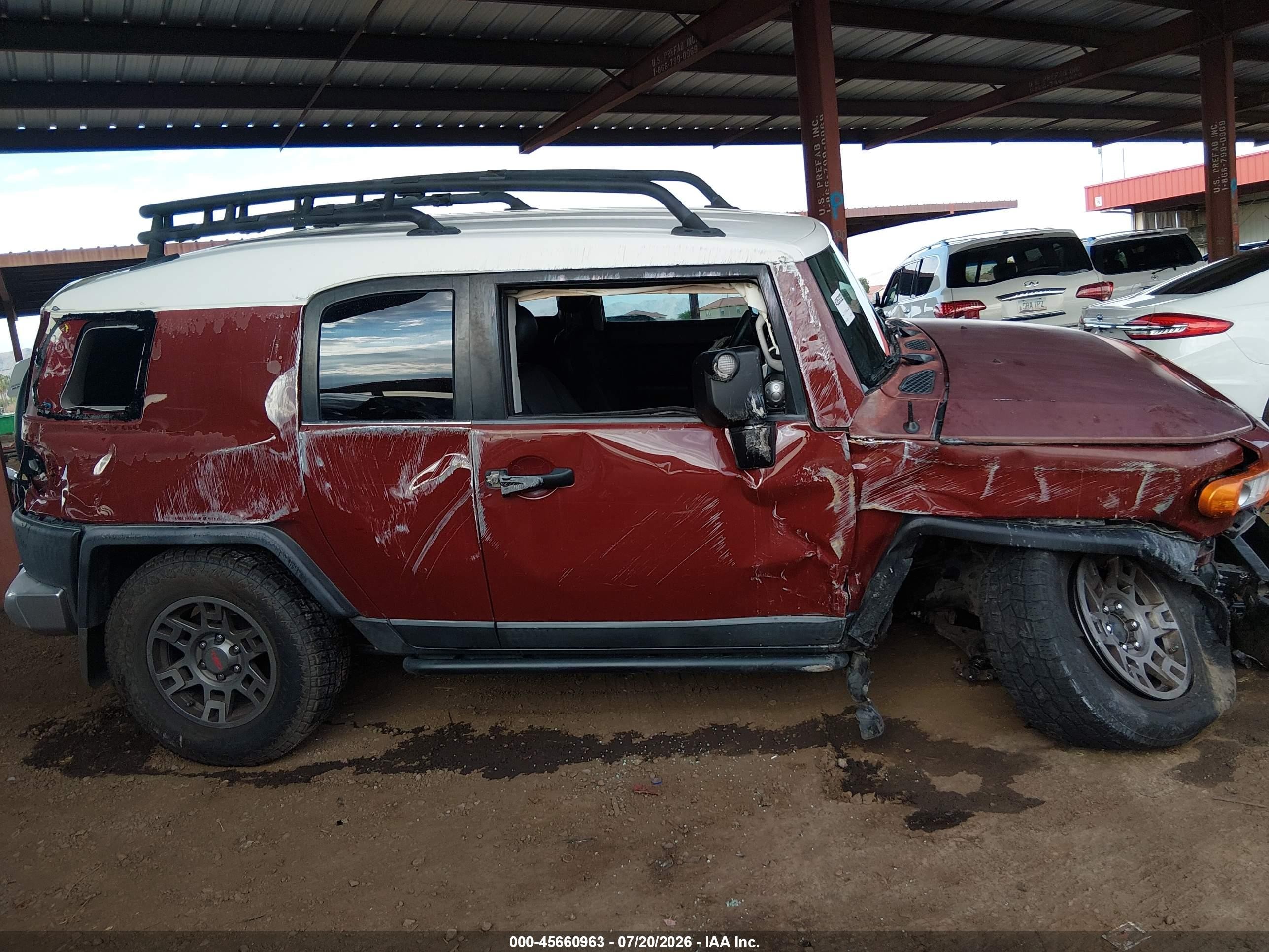 2008 Toyota Fj Cruiser   Maroon vin: JTEBU11F58K022853