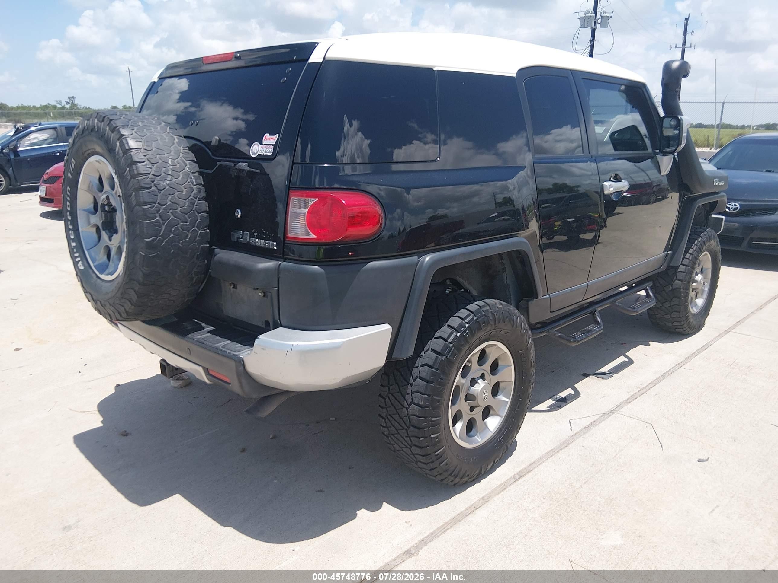 2007 Toyota Fj Cruiser   Black vin: JTEBU11F670016277