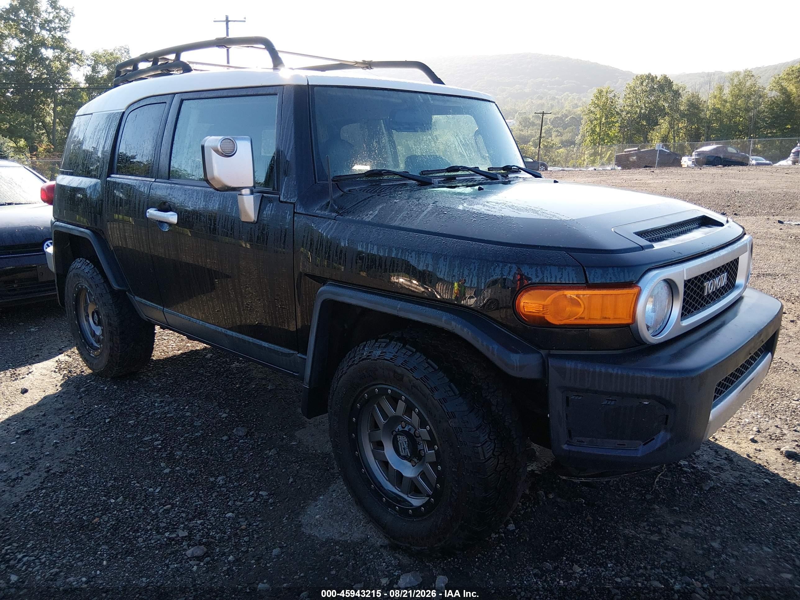 2007 Toyota Fj Cruiser   Black vin: JTEBU11F670020264