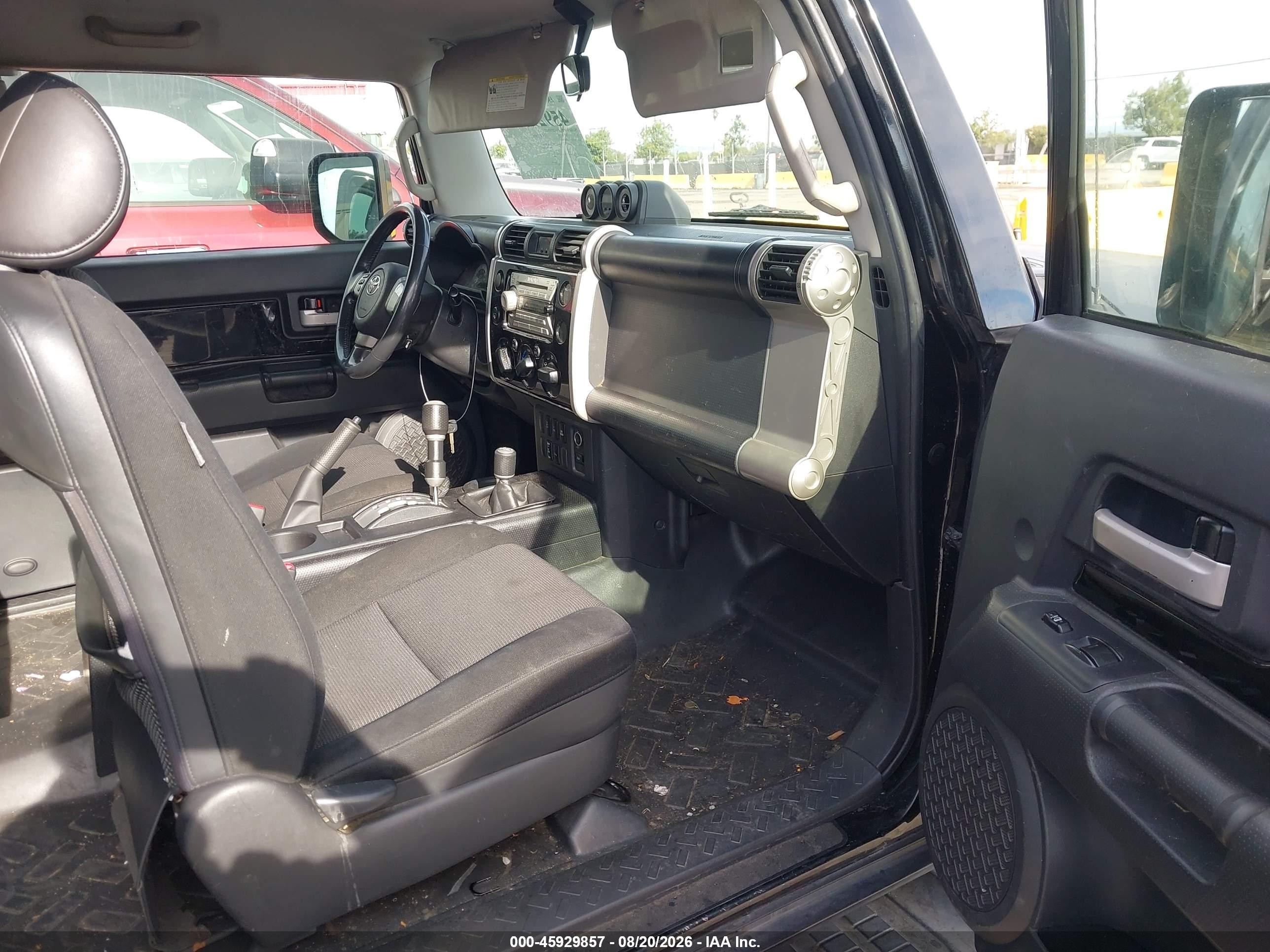 2007 Toyota Fj Cruiser   Black vin: JTEBU11F670087947