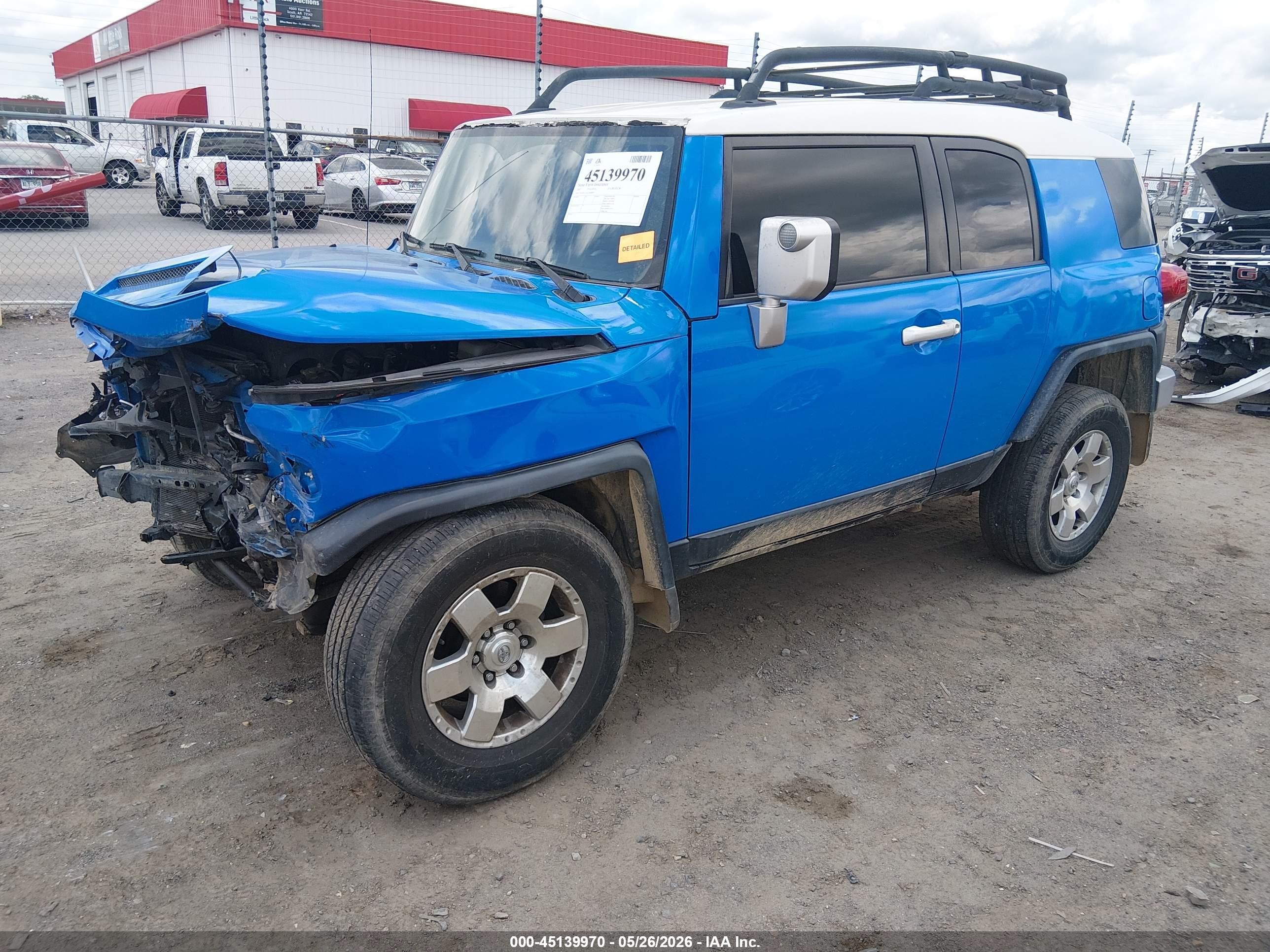 2007 Toyota Fj Cruiser   Blue vin: JTEBU11F670098897
