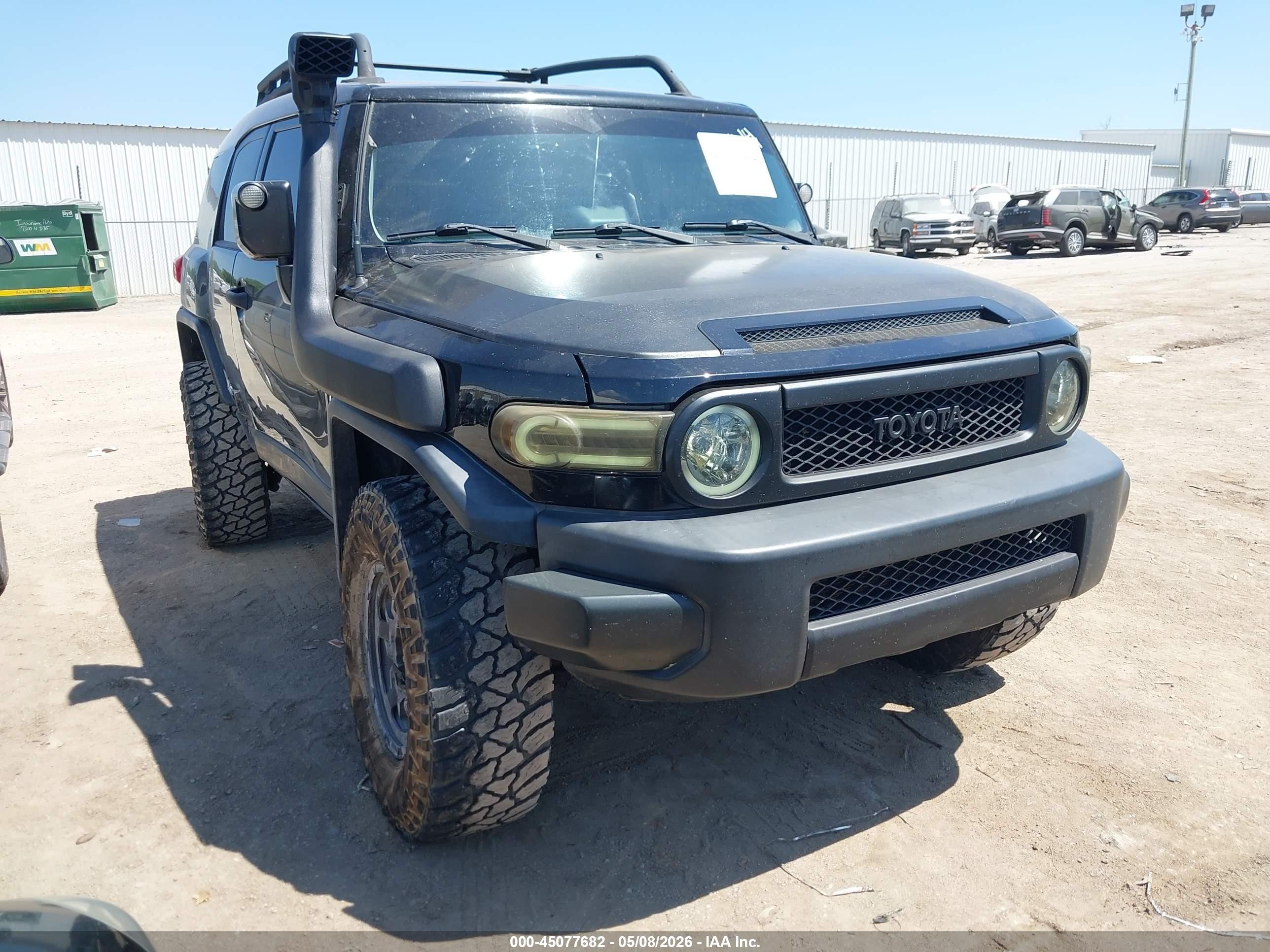 2008 Toyota Fj Cruiser   Black vin: JTEBU11F680104604