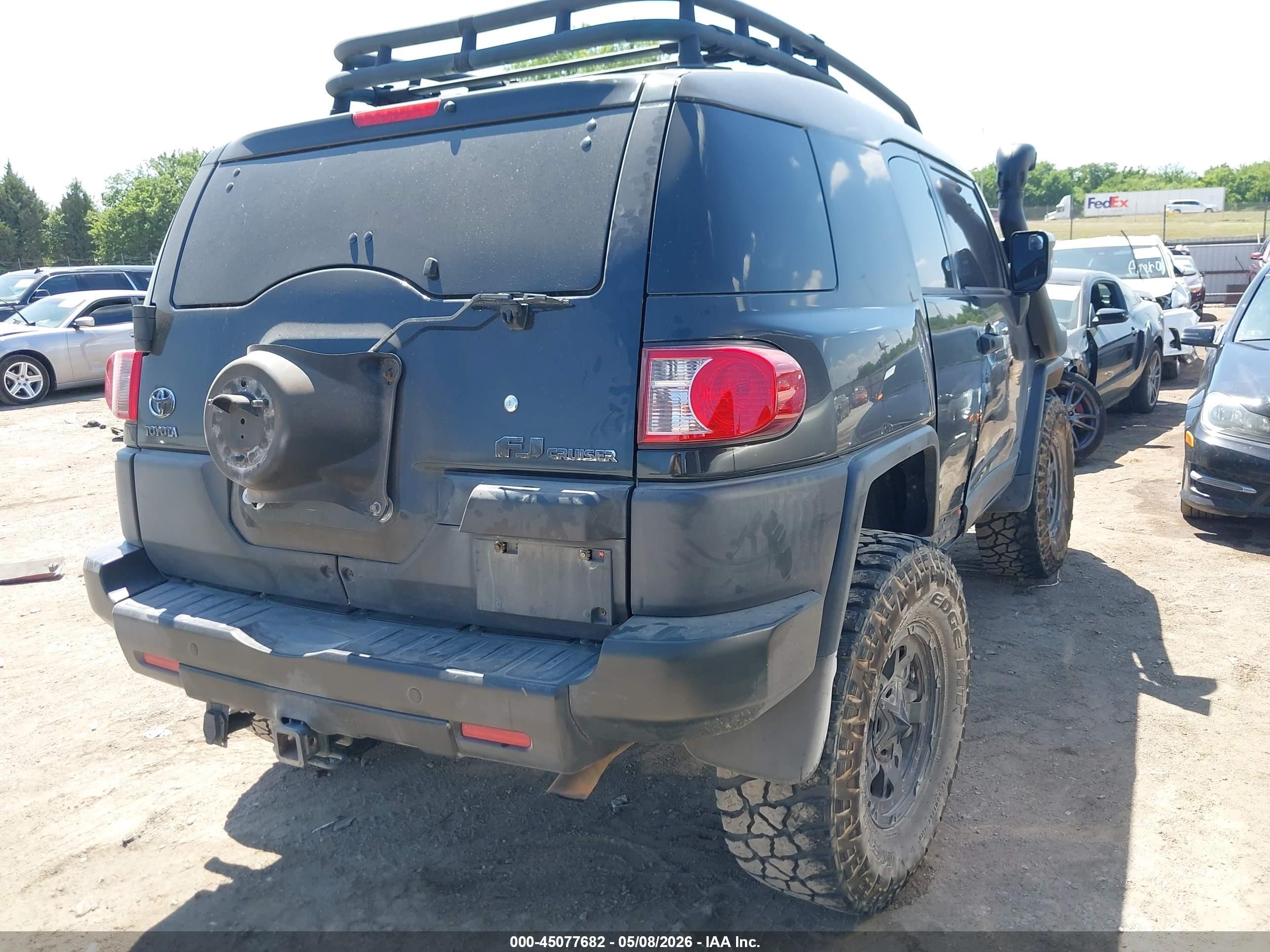2008 Toyota Fj Cruiser   Black vin: JTEBU11F680104604