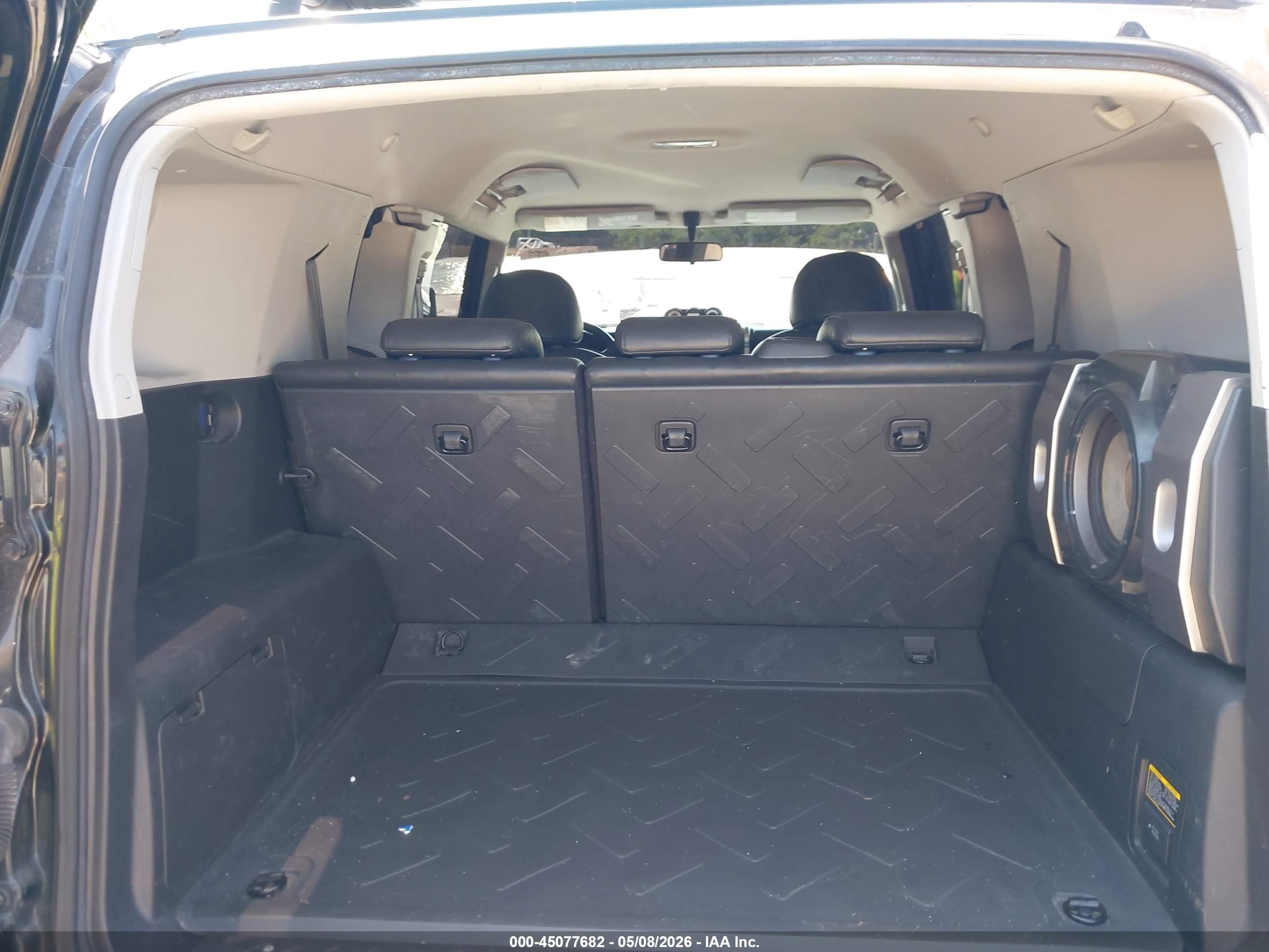 2008 Toyota Fj Cruiser   Black vin: JTEBU11F680104604