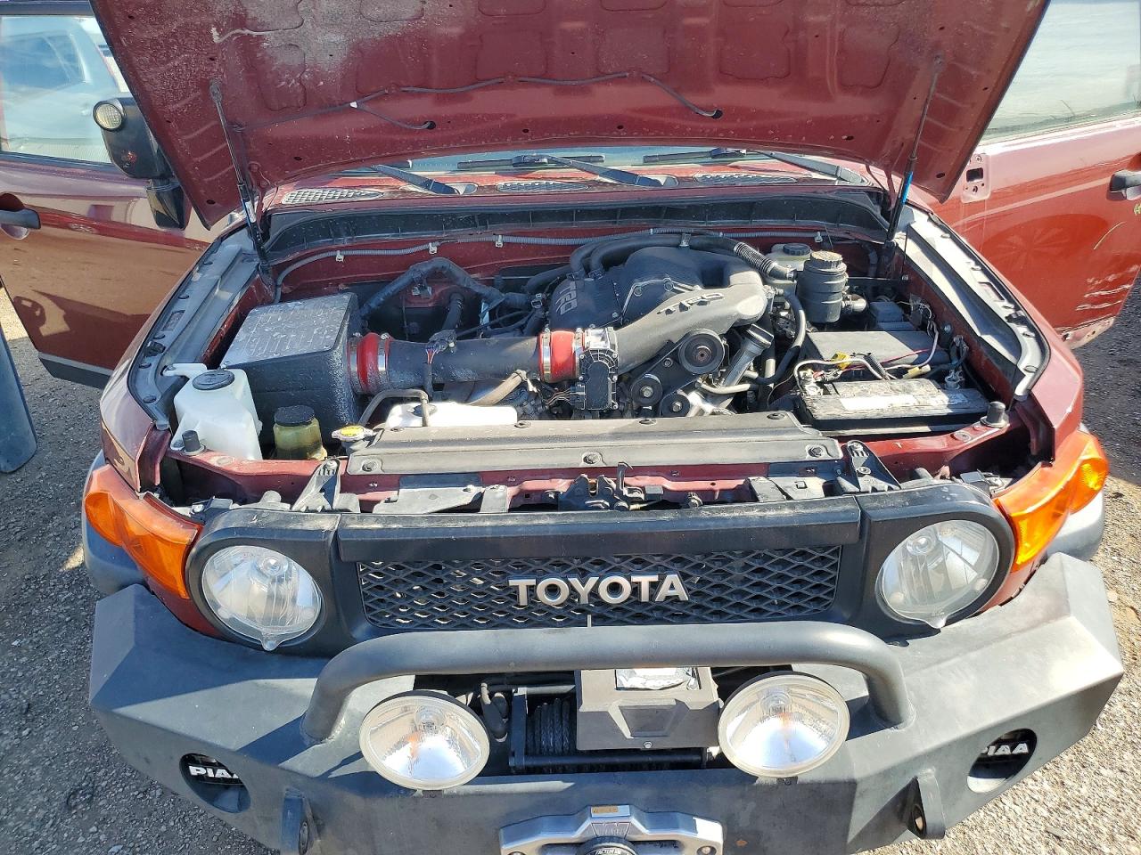 2008 Toyota Fj Cruiser Base Burgundy vin: JTEBU11F68K004572