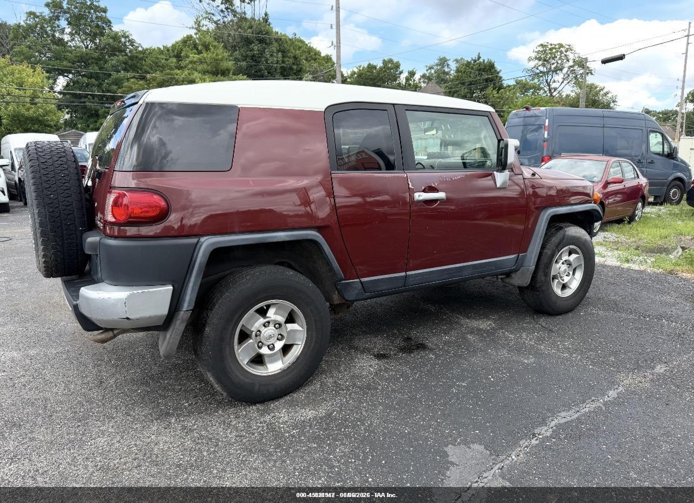 2008 Toyota Fj Cruiser   vin: JTEBU11F68K030590