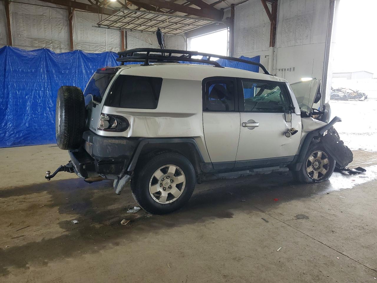 2008 Toyota Fj Cruiser Base Серебряный vin: JTEBU11F68K037992