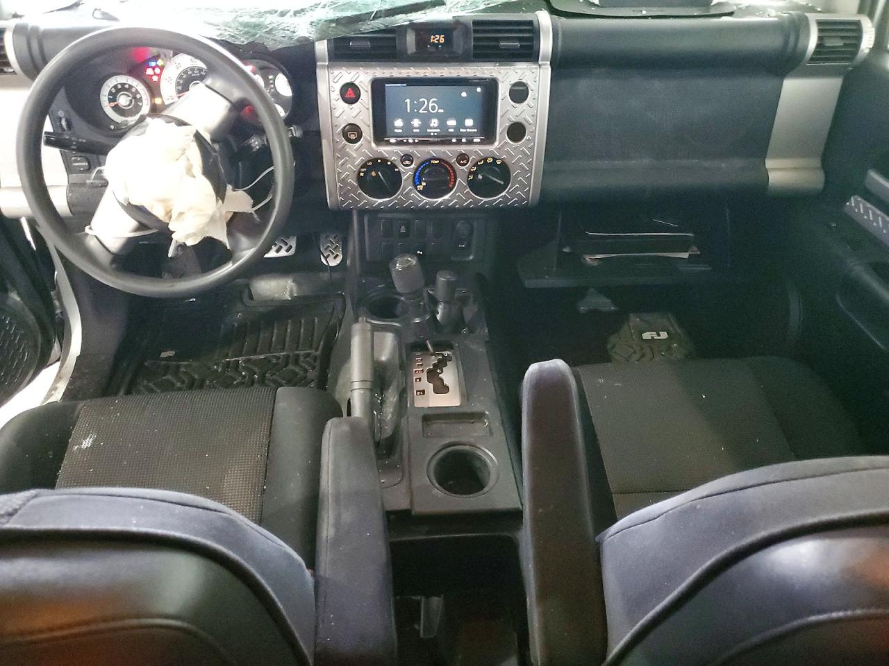 2008 Toyota Fj Cruiser Base Серебряный vin: JTEBU11F68K037992