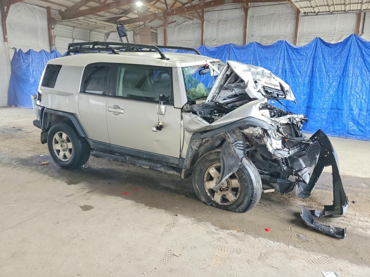 2008 Toyota Fj Cruiser Base Серебряный vin: JTEBU11F68K037992