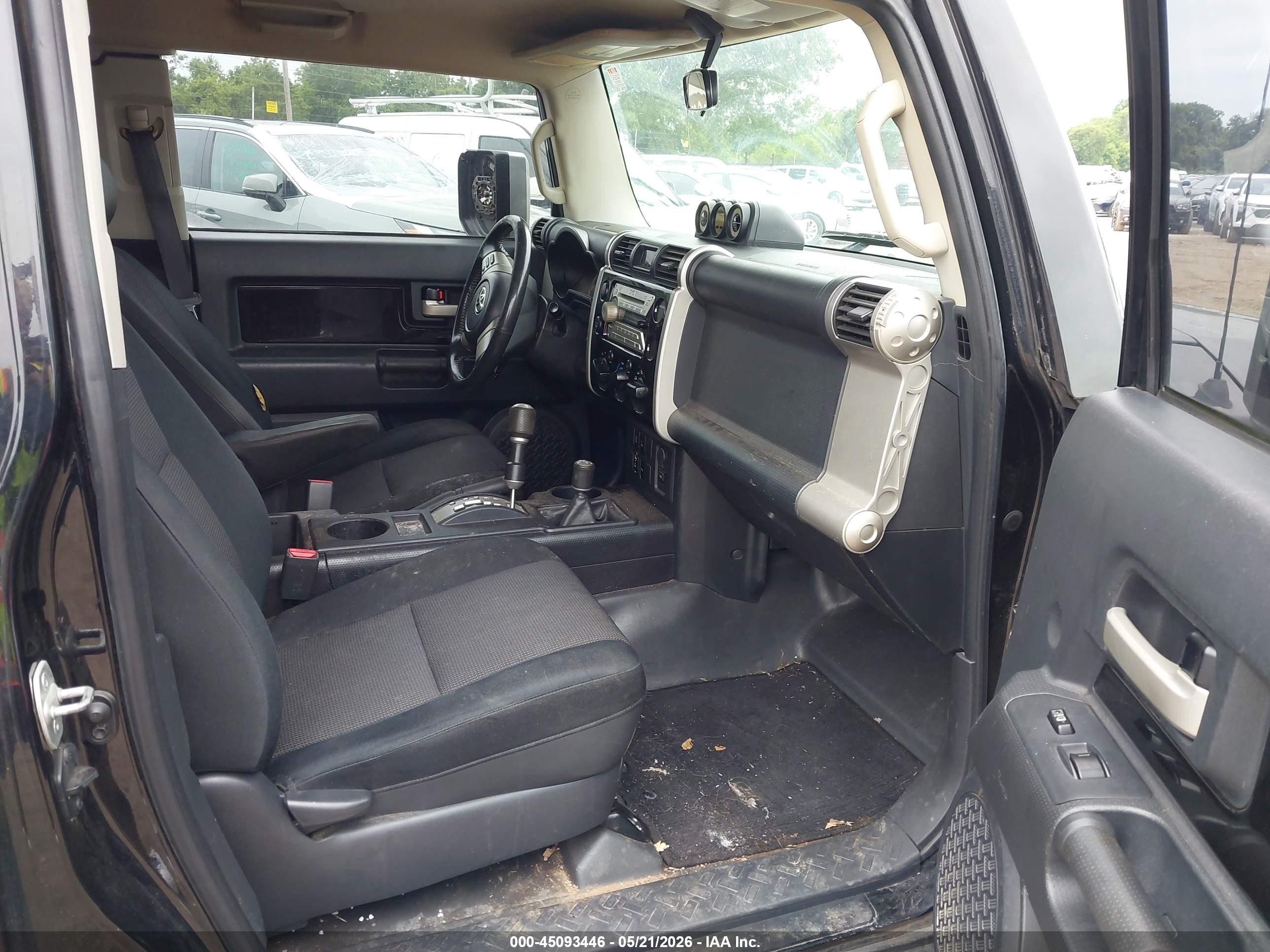 2008 Toyota Fj Cruiser   Black vin: JTEBU11F68K046725
