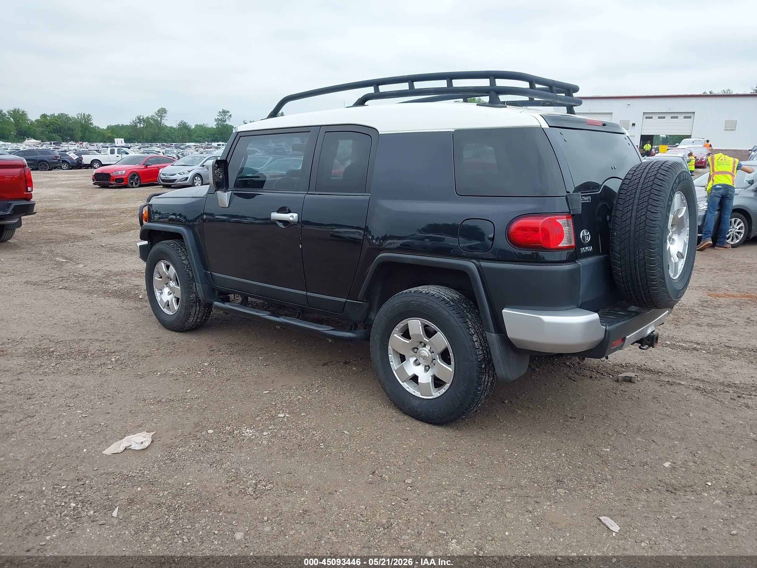 2008 Toyota Fj Cruiser   Black vin: JTEBU11F68K046725