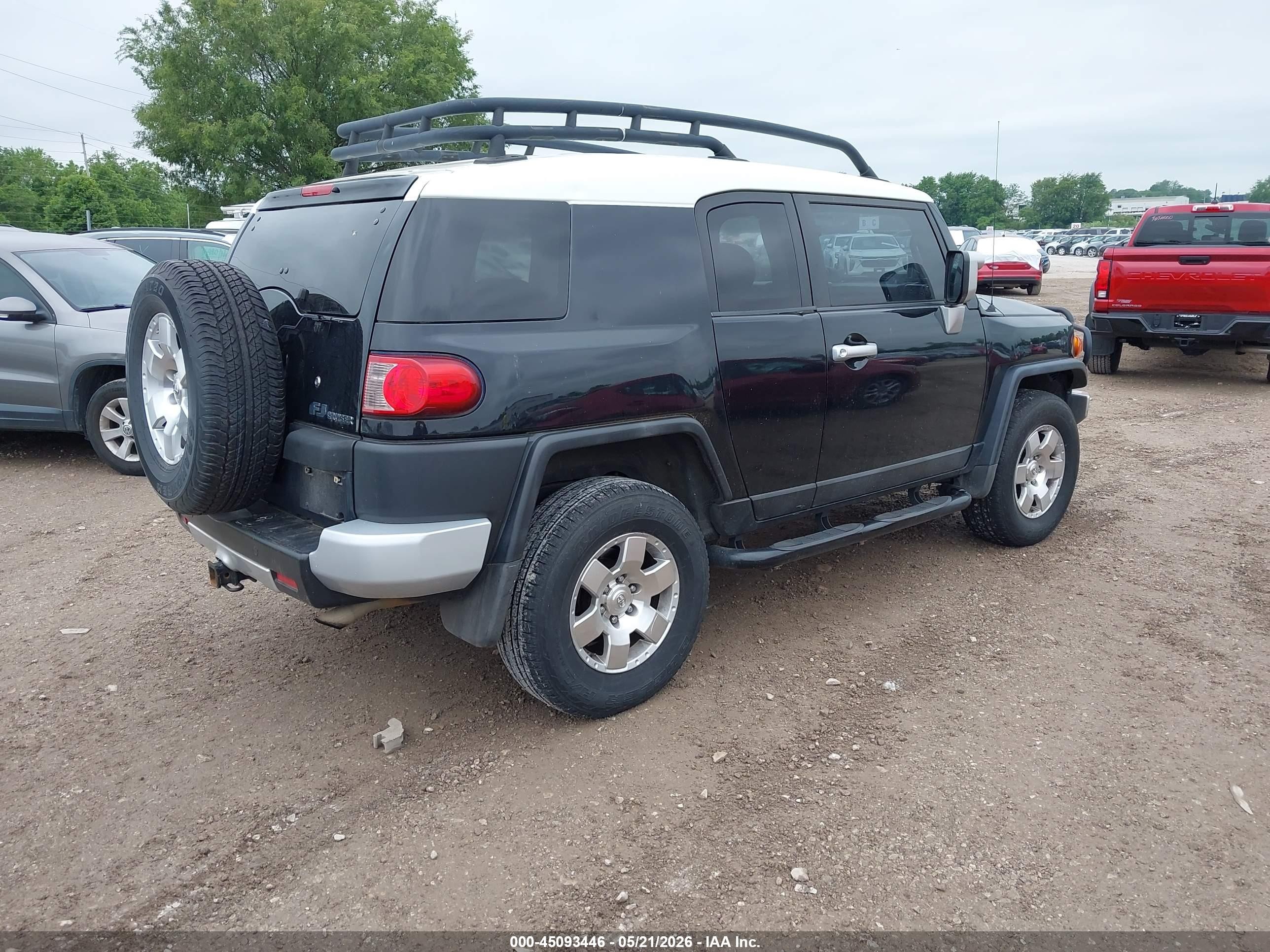 2008 Toyota Fj Cruiser   Black vin: JTEBU11F68K046725