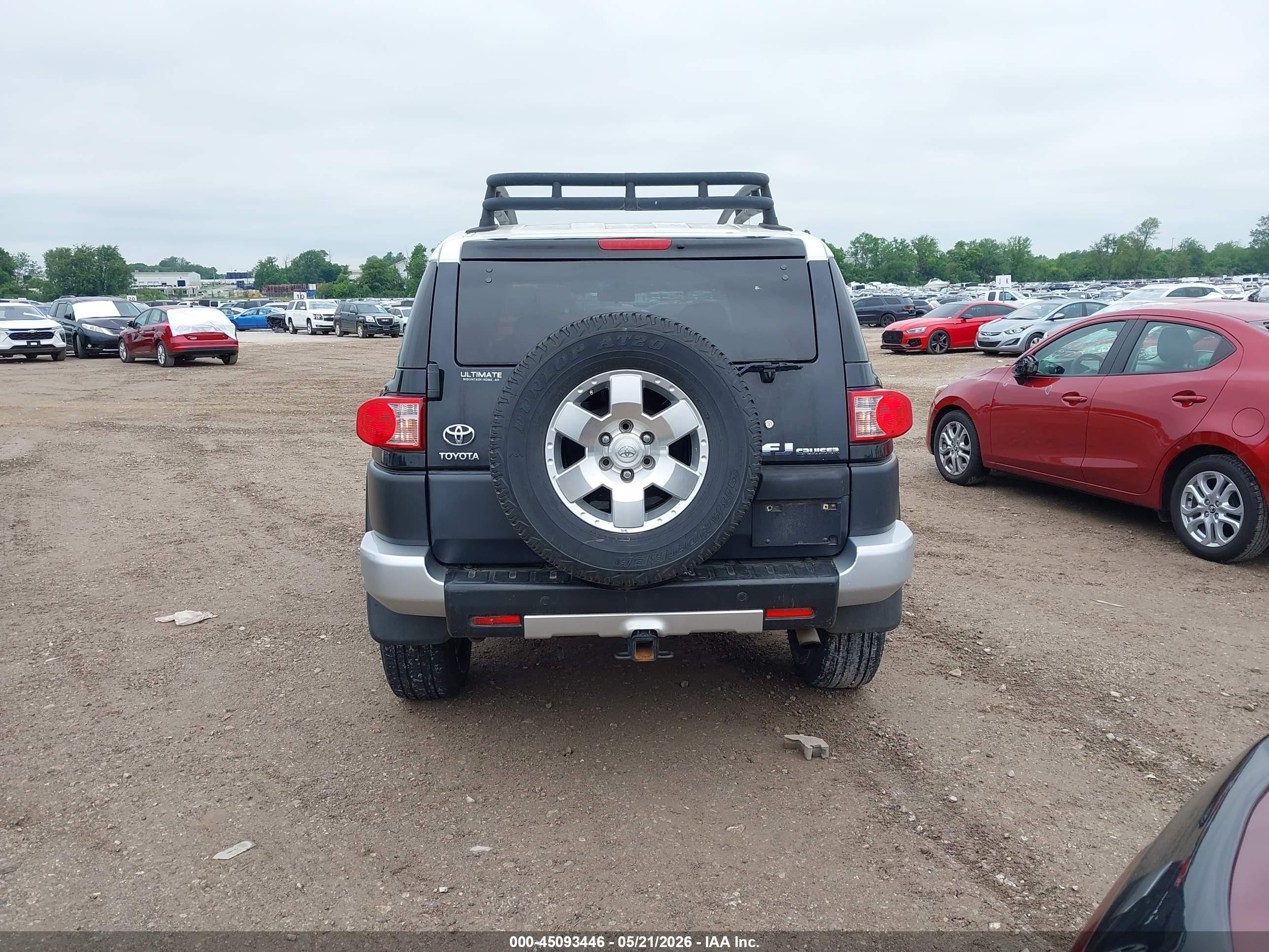 2008 Toyota Fj Cruiser   Black vin: JTEBU11F68K046725