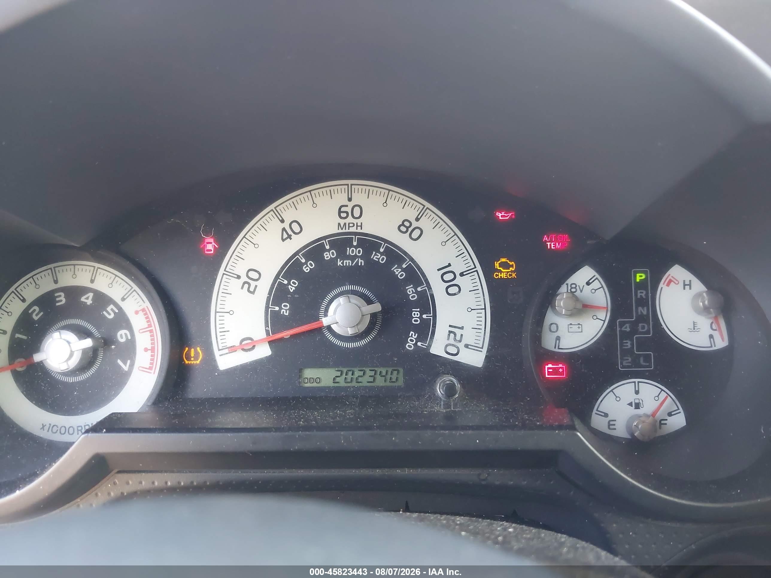 2008 Toyota Fj Cruiser   Cream vin: JTEBU11F68K047874