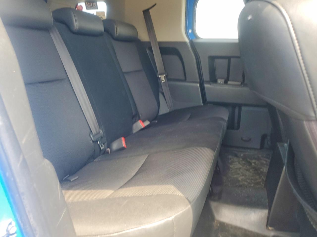 2009 Toyota Fj Cruiser Base Blue vin: JTEBU11F69K067821