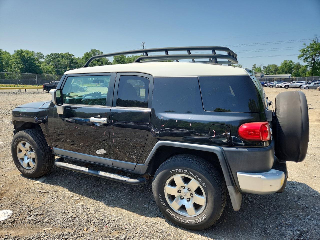 2007 Toyota Fj Cruiser Base Black vin: JTEBU11F770017843