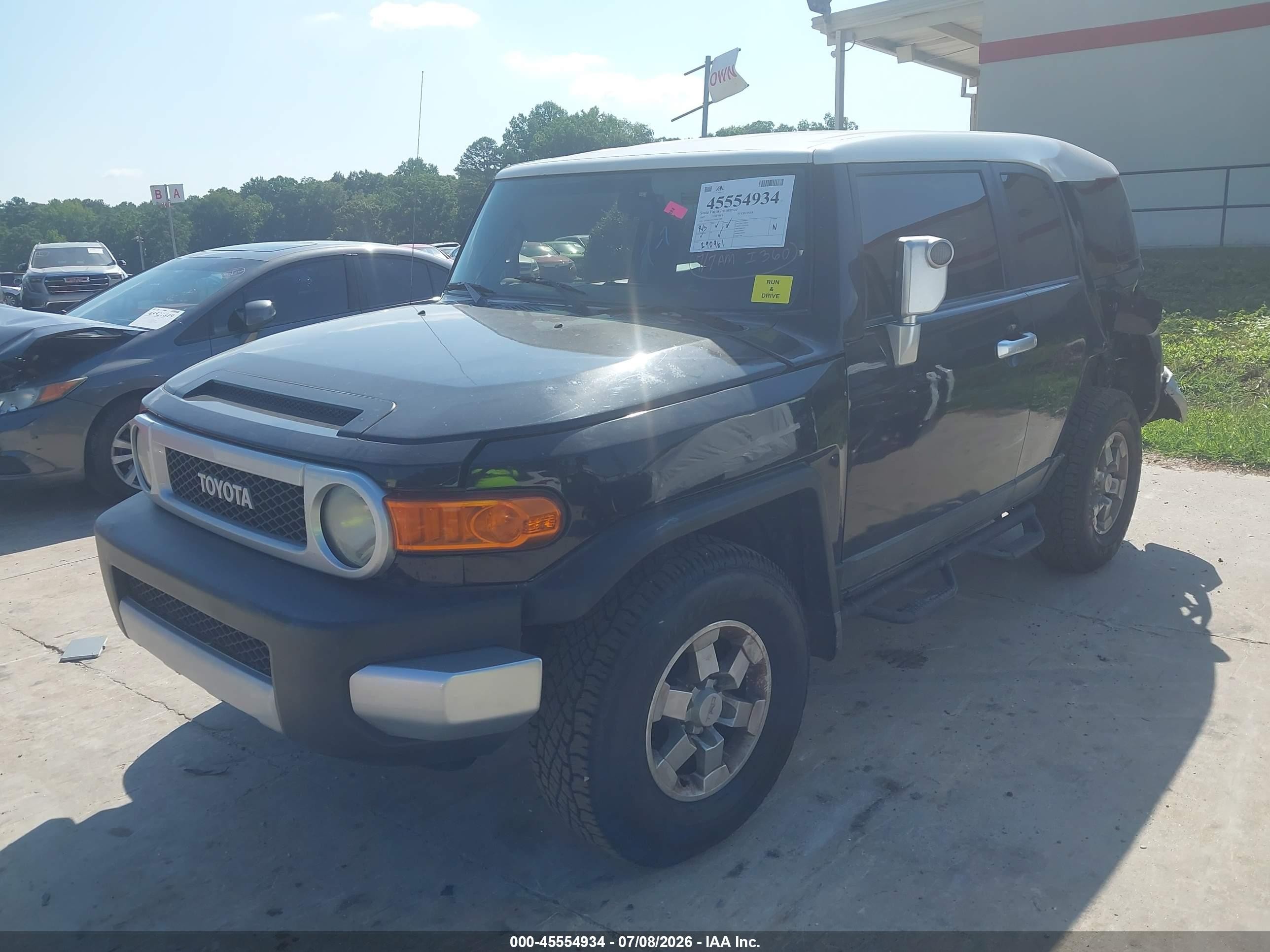 2007 Toyota Fj Cruiser   Black vin: JTEBU11F770091988