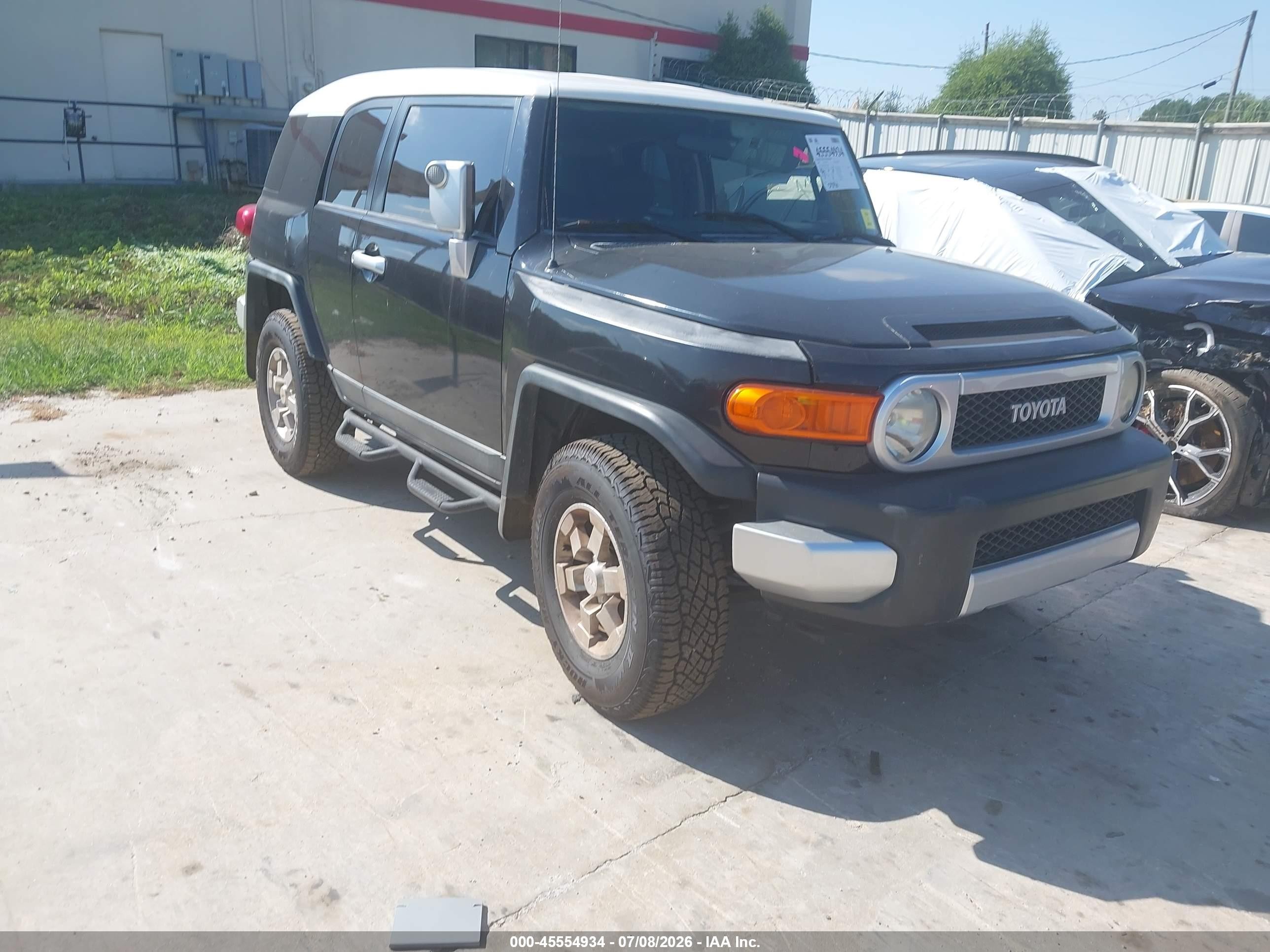 2007 Toyota Fj Cruiser   Black vin: JTEBU11F770091988