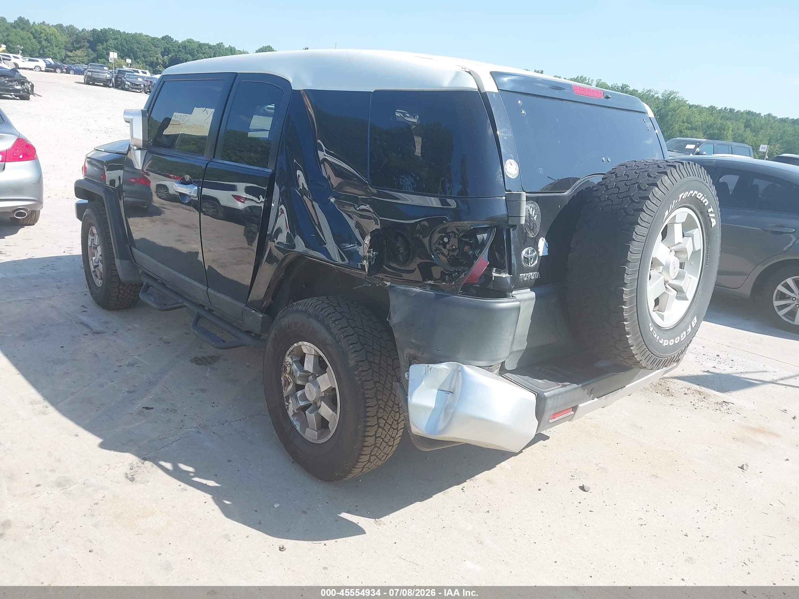 2007 Toyota Fj Cruiser   Black vin: JTEBU11F770091988