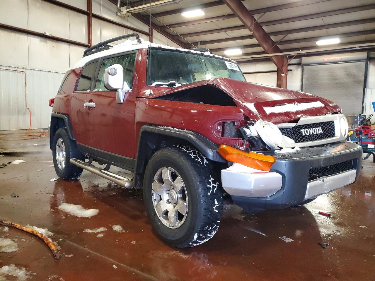 2008 Toyota Fj Cruiser Burgundy vin: JTEBU11F78K009165