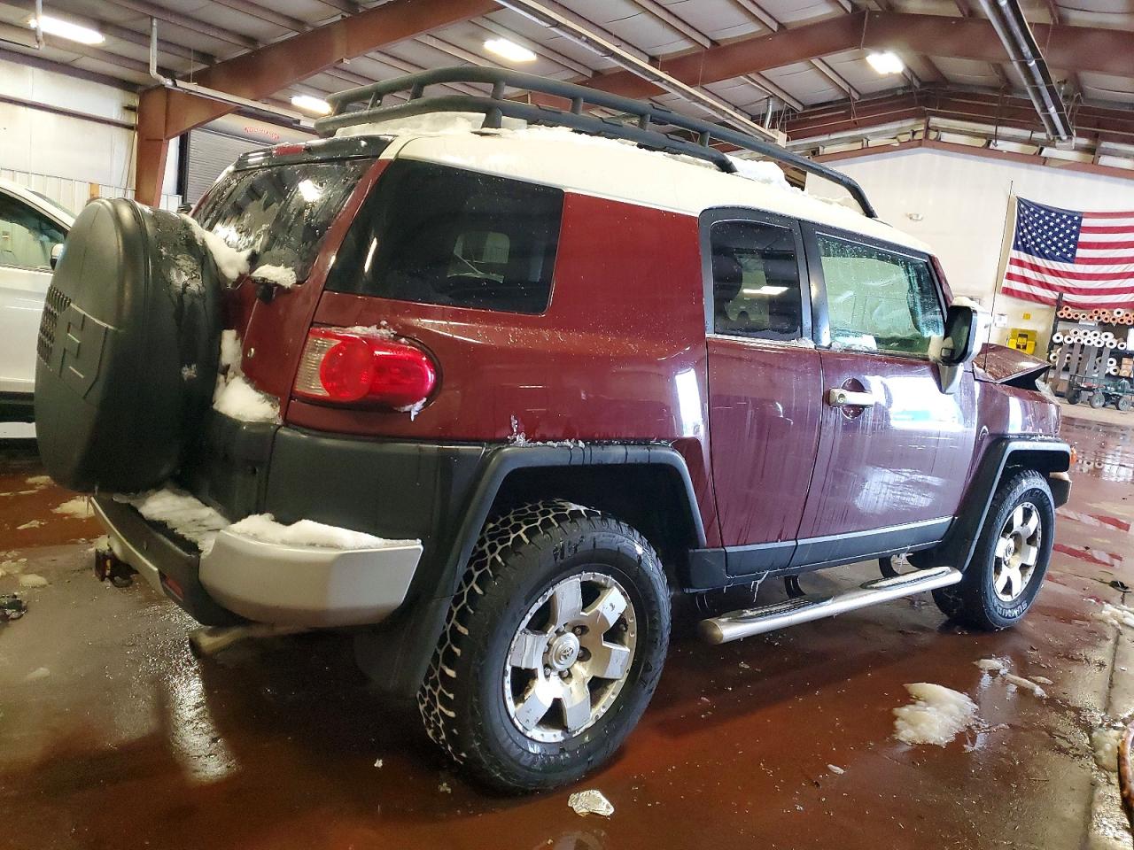 2008 Toyota Fj Cruiser Burgundy vin: JTEBU11F78K009165