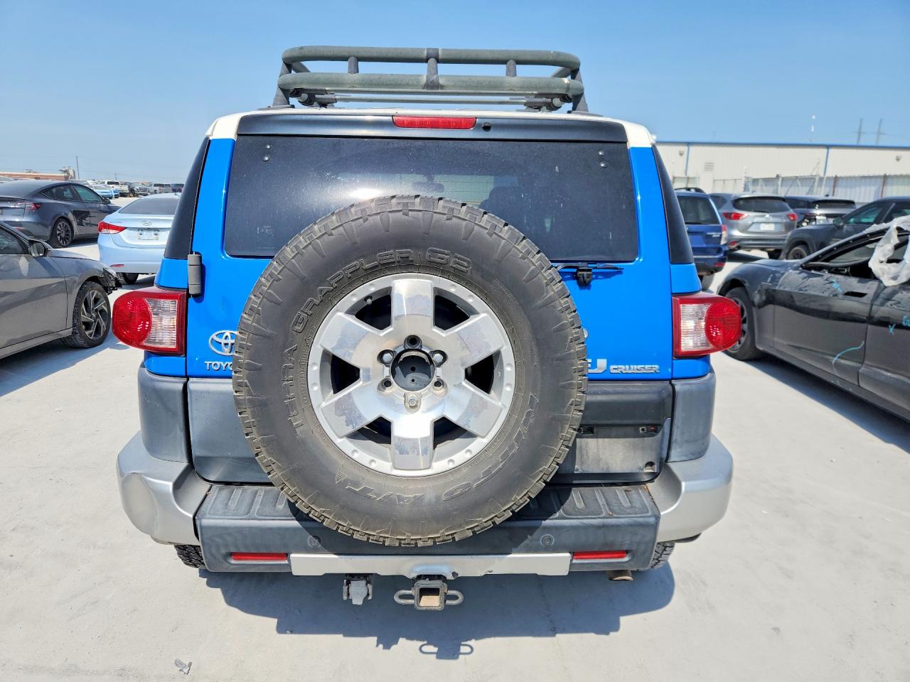 2007 Toyota Fj Cruiser Base Blue vin: JTEBU11F870011629