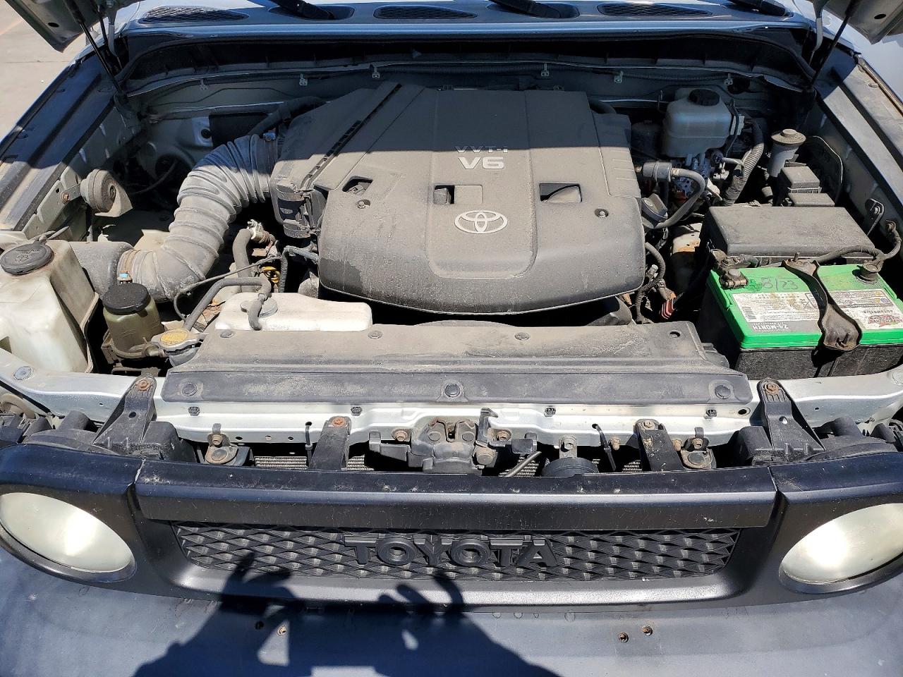 2007 Toyota Fj Cruiser Base Gray vin: JTEBU11F870018015