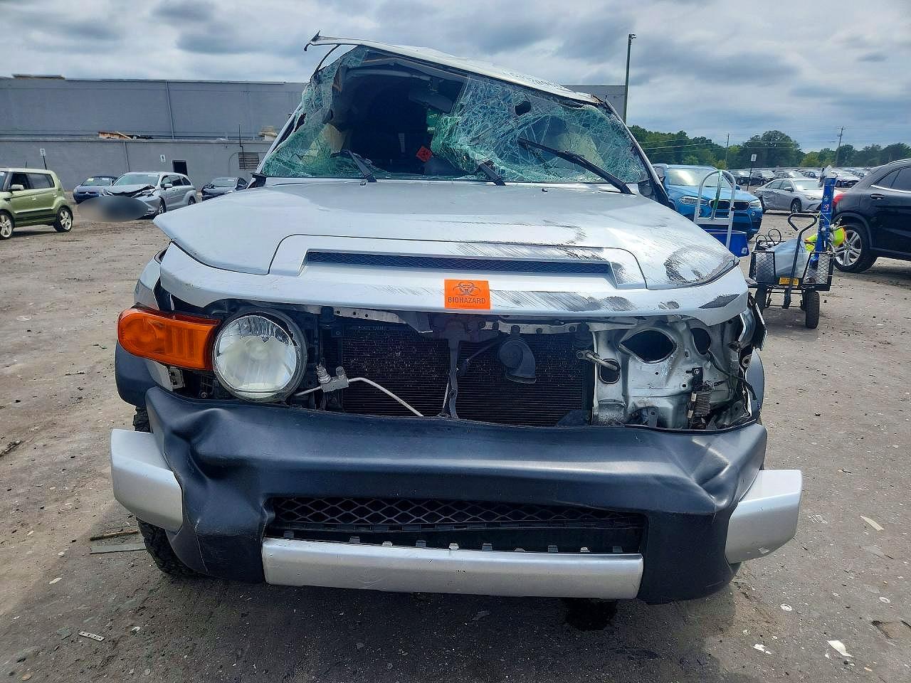 2007 Toyota Fj Cruiser Base Silver vin: JTEBU11F870039804
