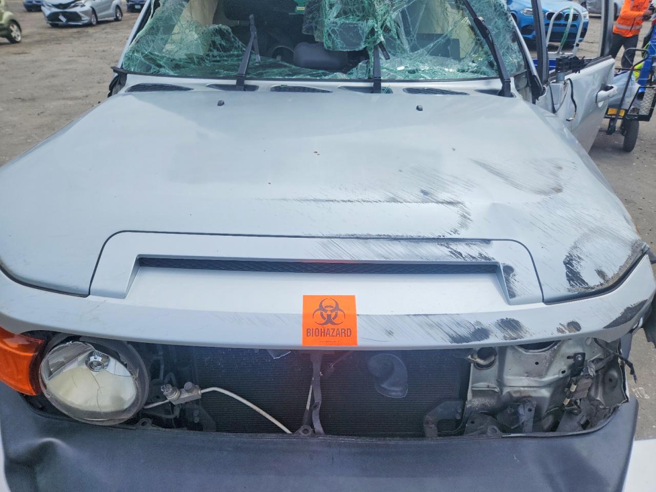 2007 Toyota Fj Cruiser Base Silver vin: JTEBU11F870039804