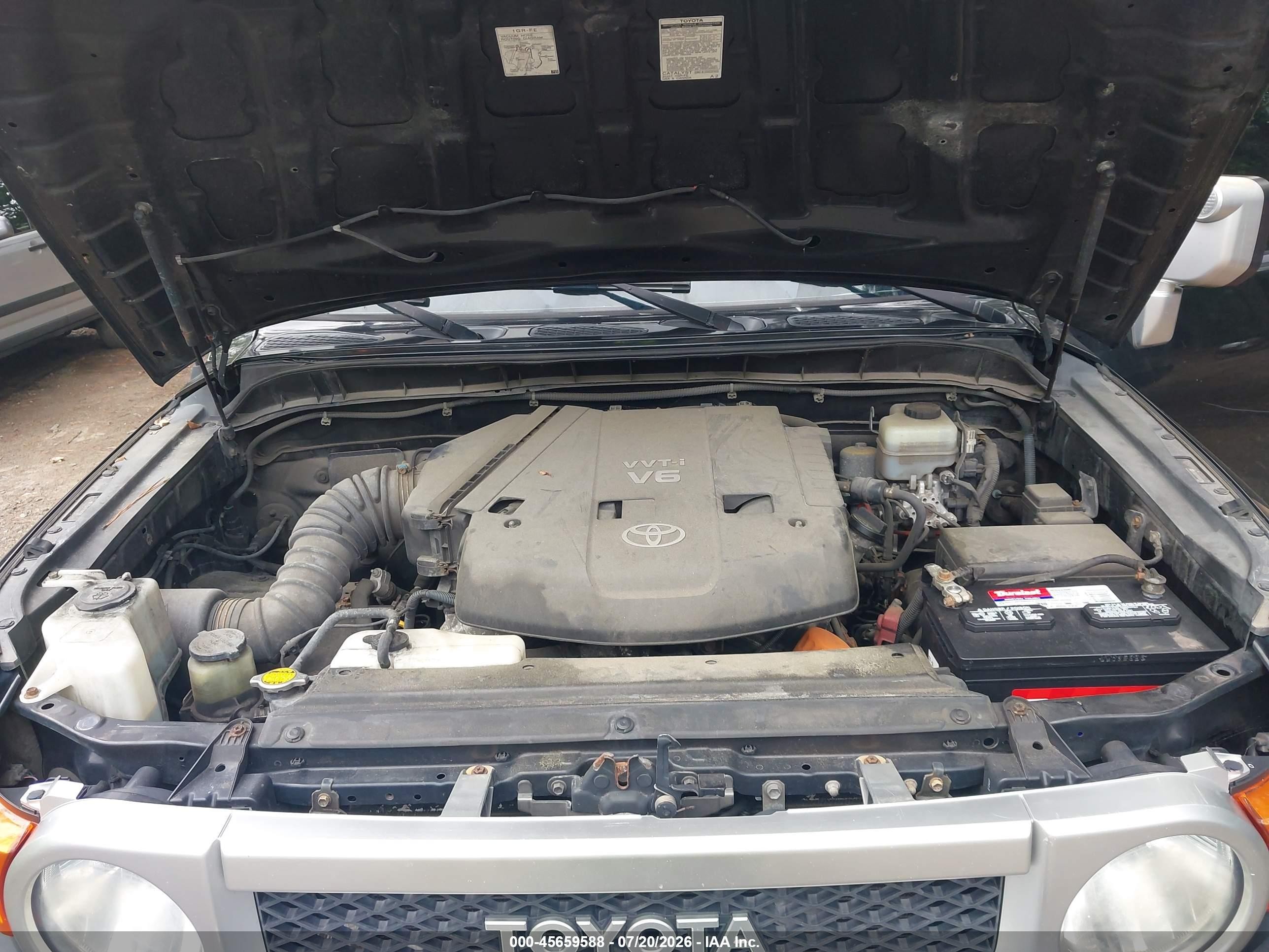 2007 Toyota Fj Cruiser   Black vin: JTEBU11F870043786