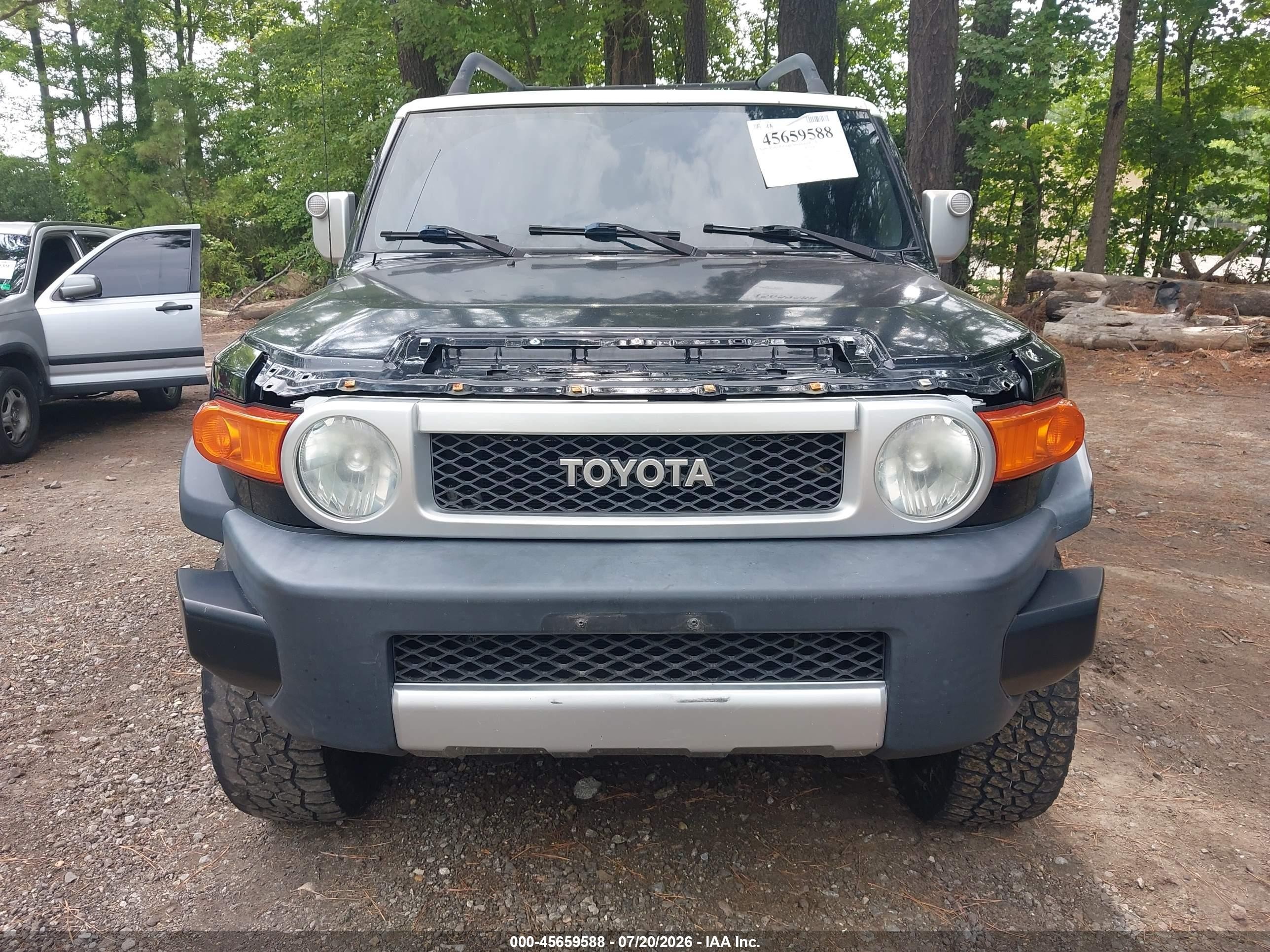 2007 Toyota Fj Cruiser   Black vin: JTEBU11F870043786