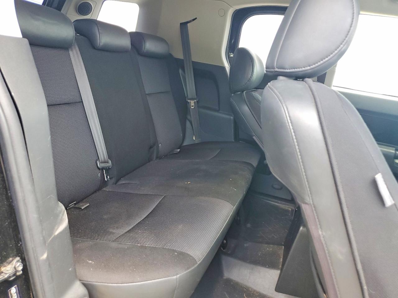 2007 Toyota Fj Cruiser Base Черный vin: JTEBU11F870055453