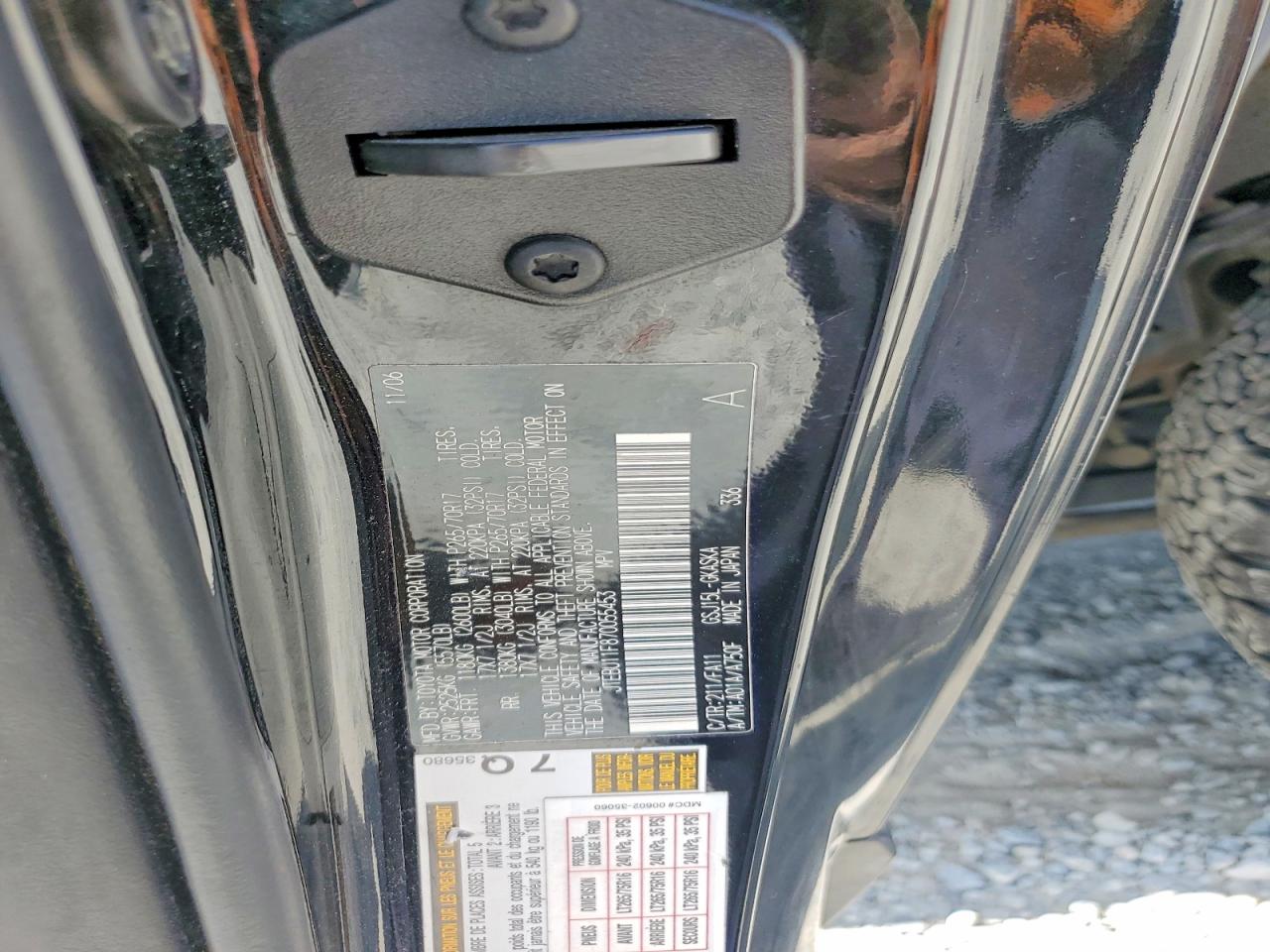 2007 Toyota Fj Cruiser Base Черный vin: JTEBU11F870055453